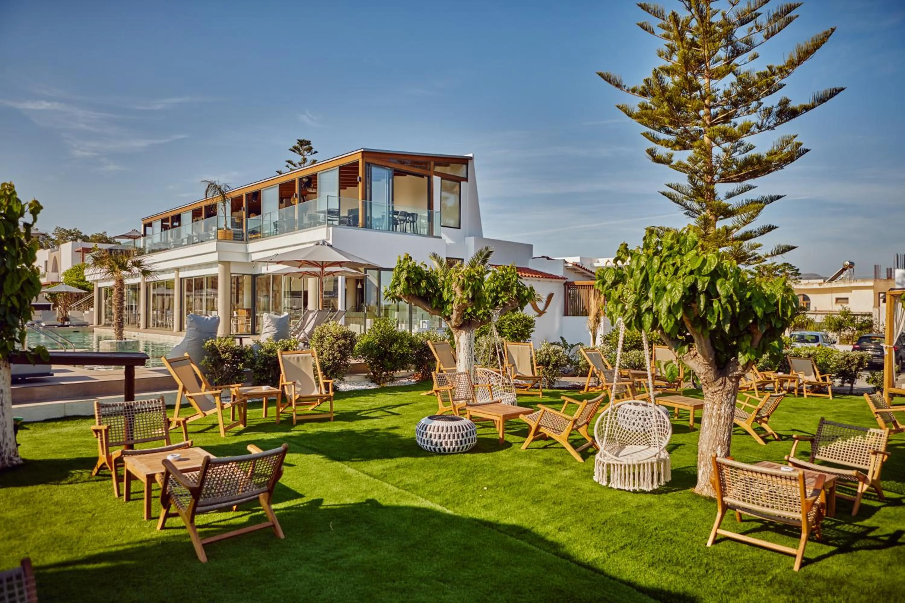 Garden in Amnissos Residence