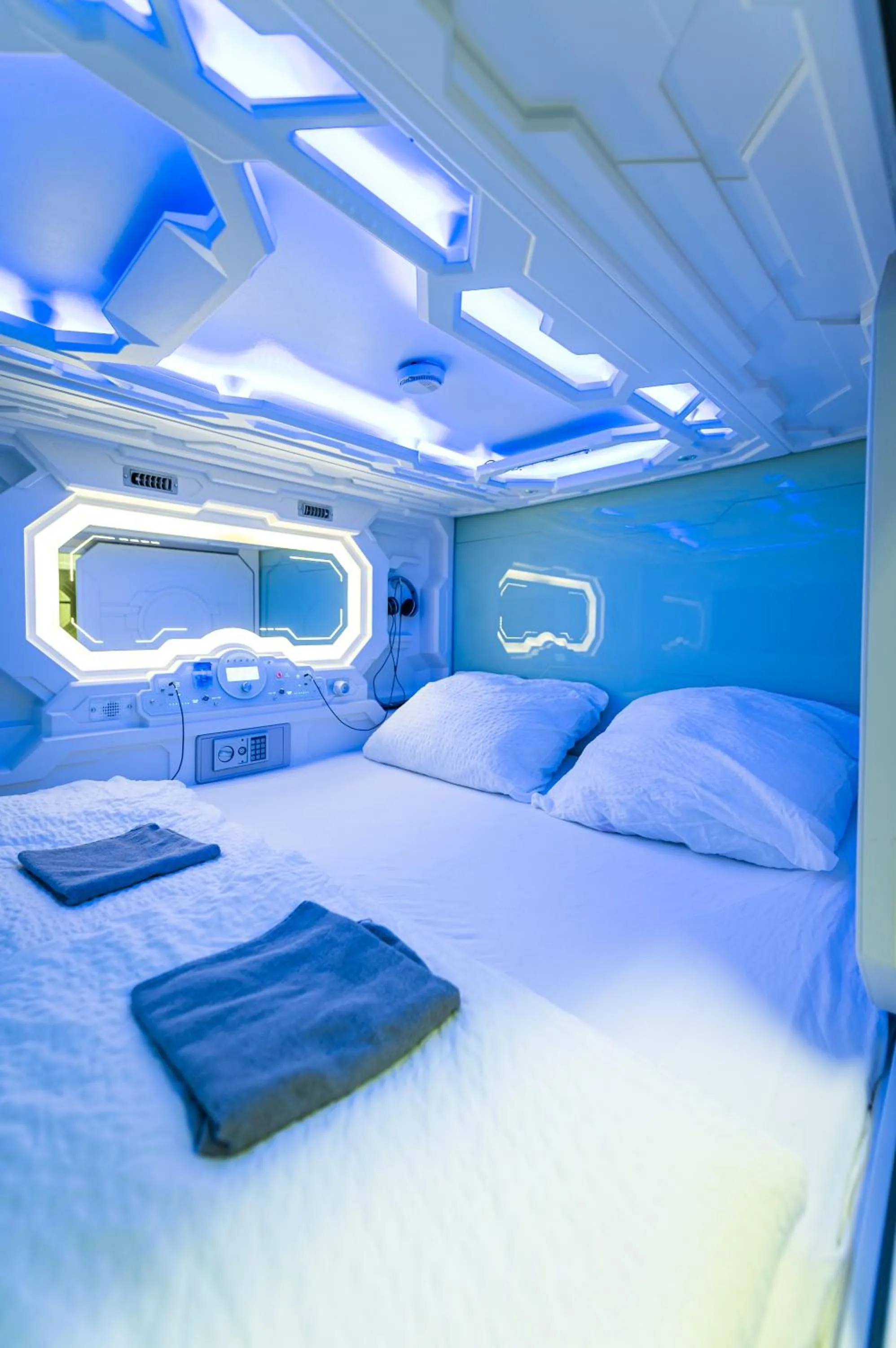 Space Home Apartment - Inner City