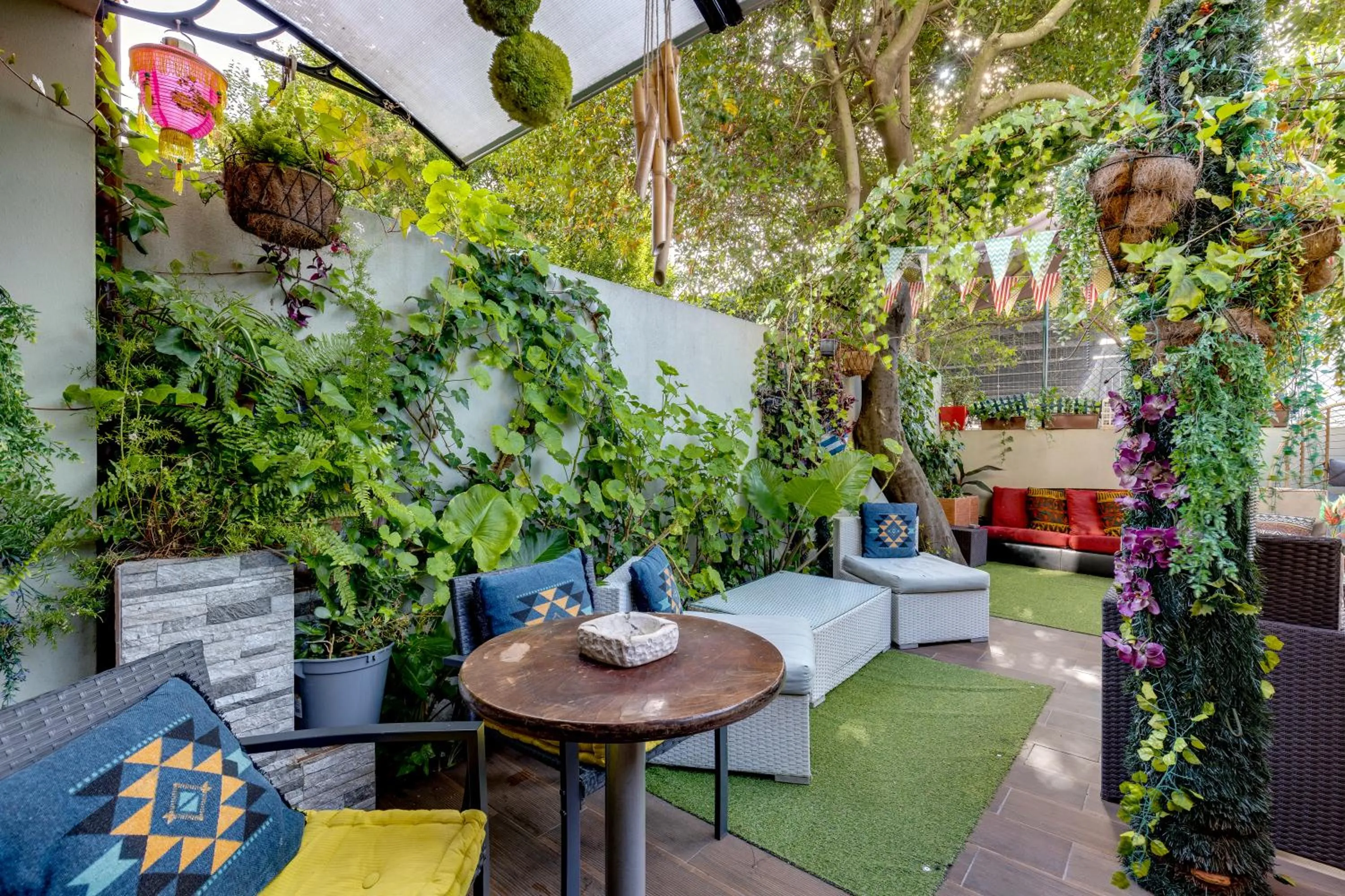 Patio in Garden in Town Hostel