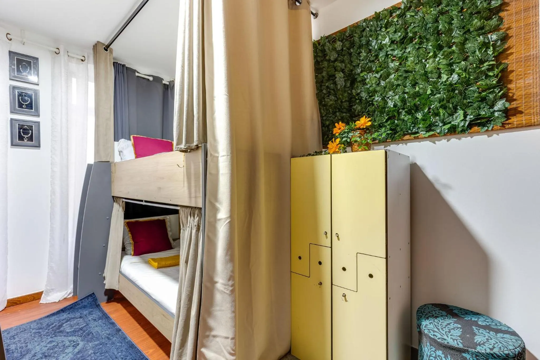 Bed in Garden in Town Hostel