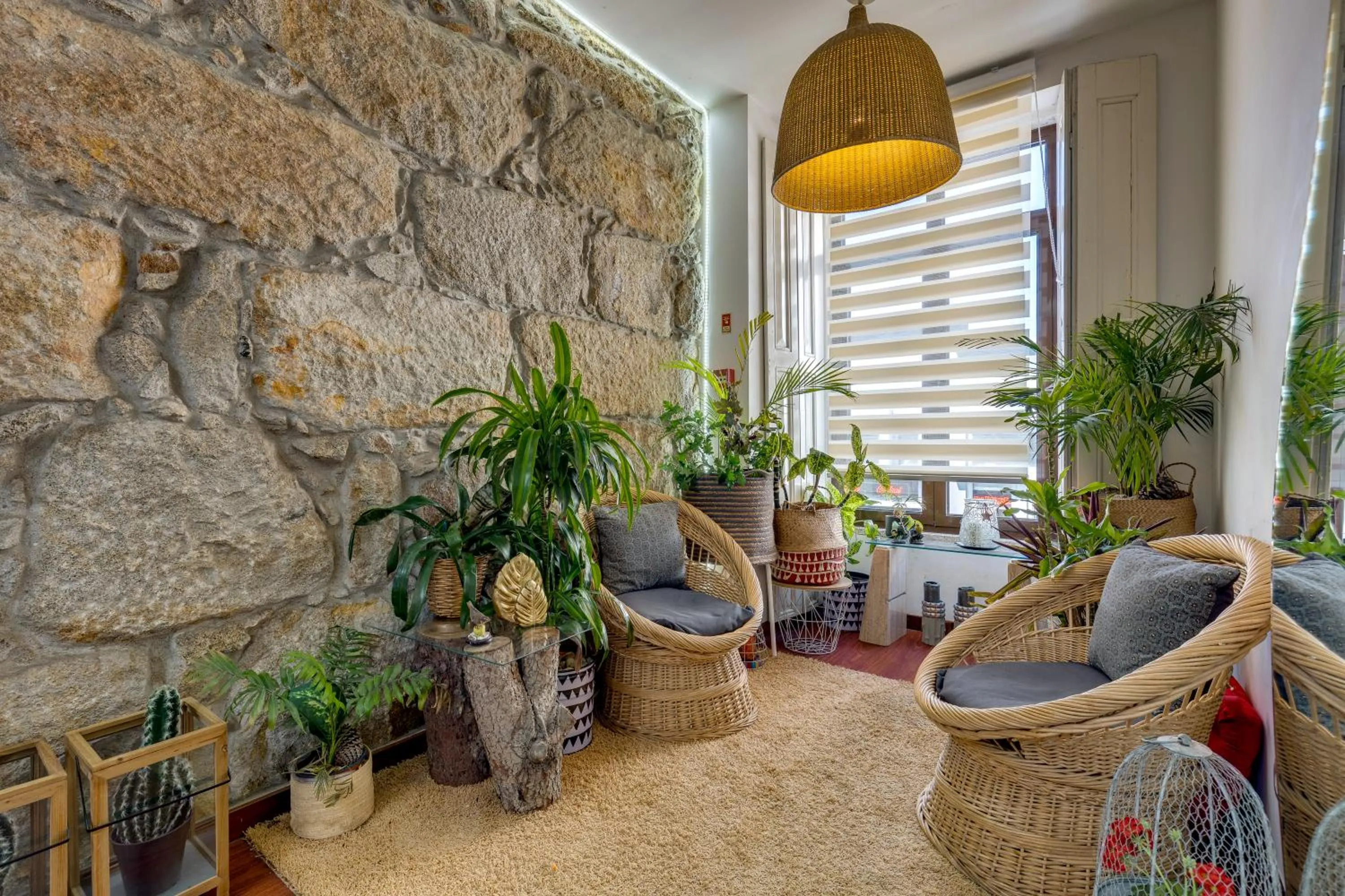 Seating area in Garden in Town Hostel