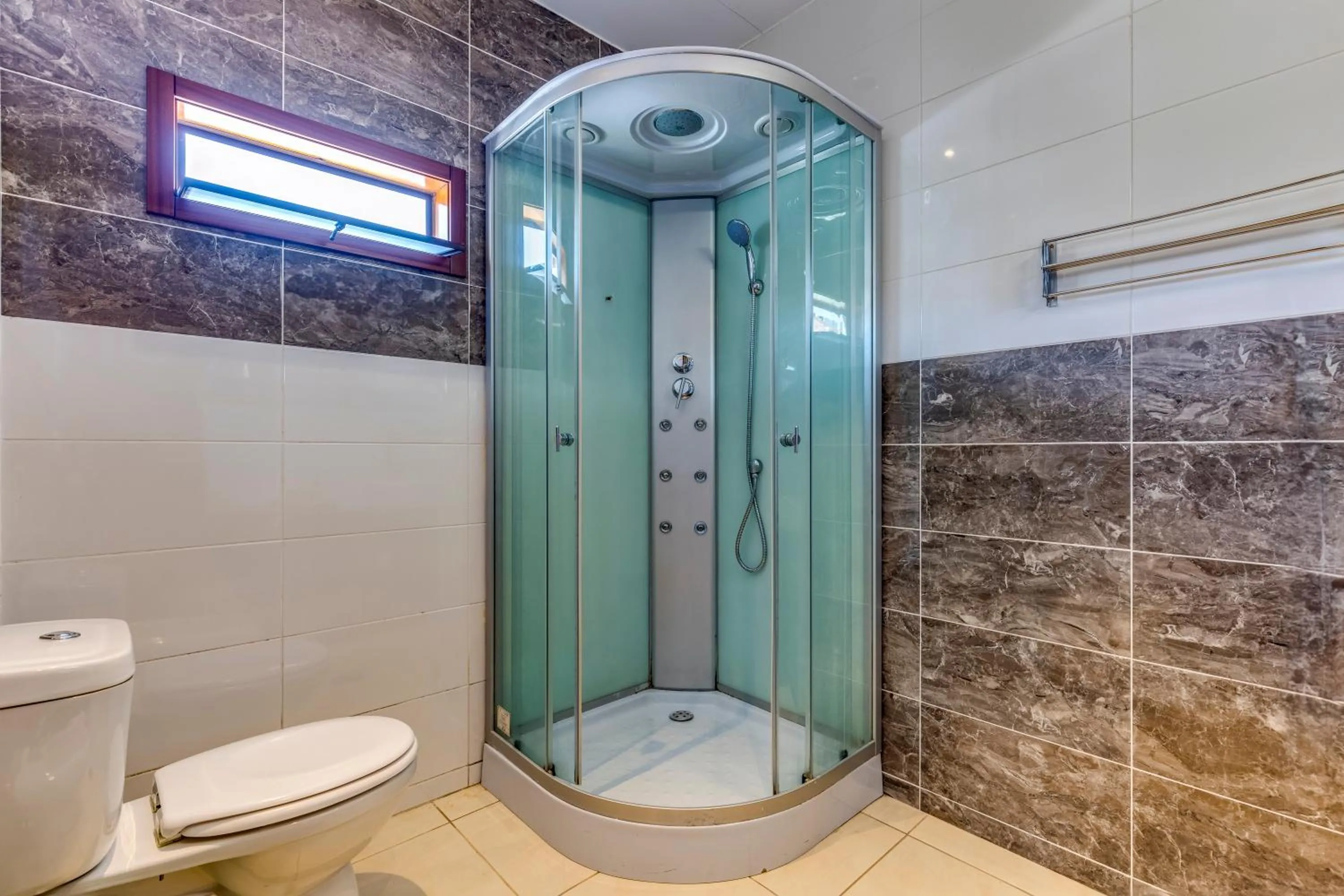 Shower in Garden in Town Hostel