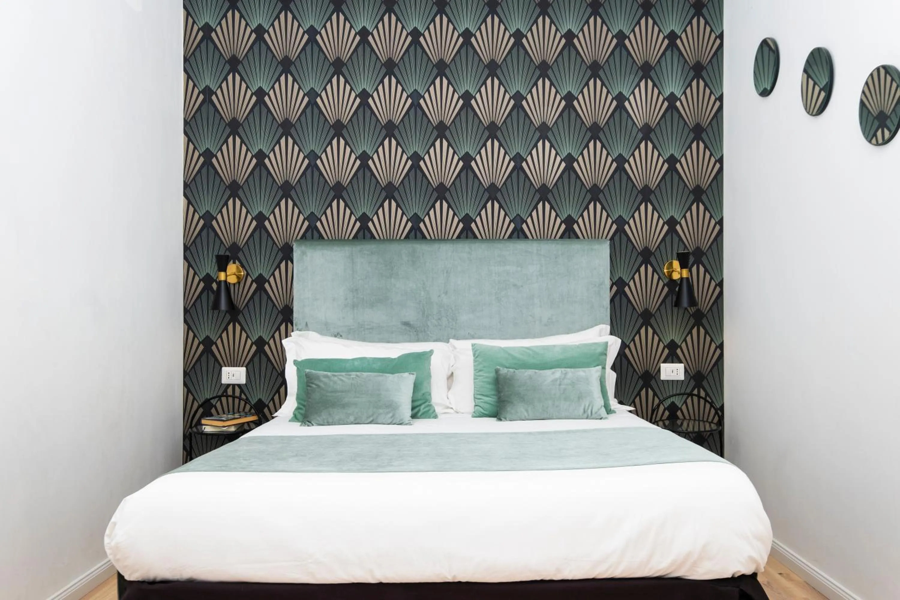 Bedroom, Bed in The Vista Rooms & Terrace