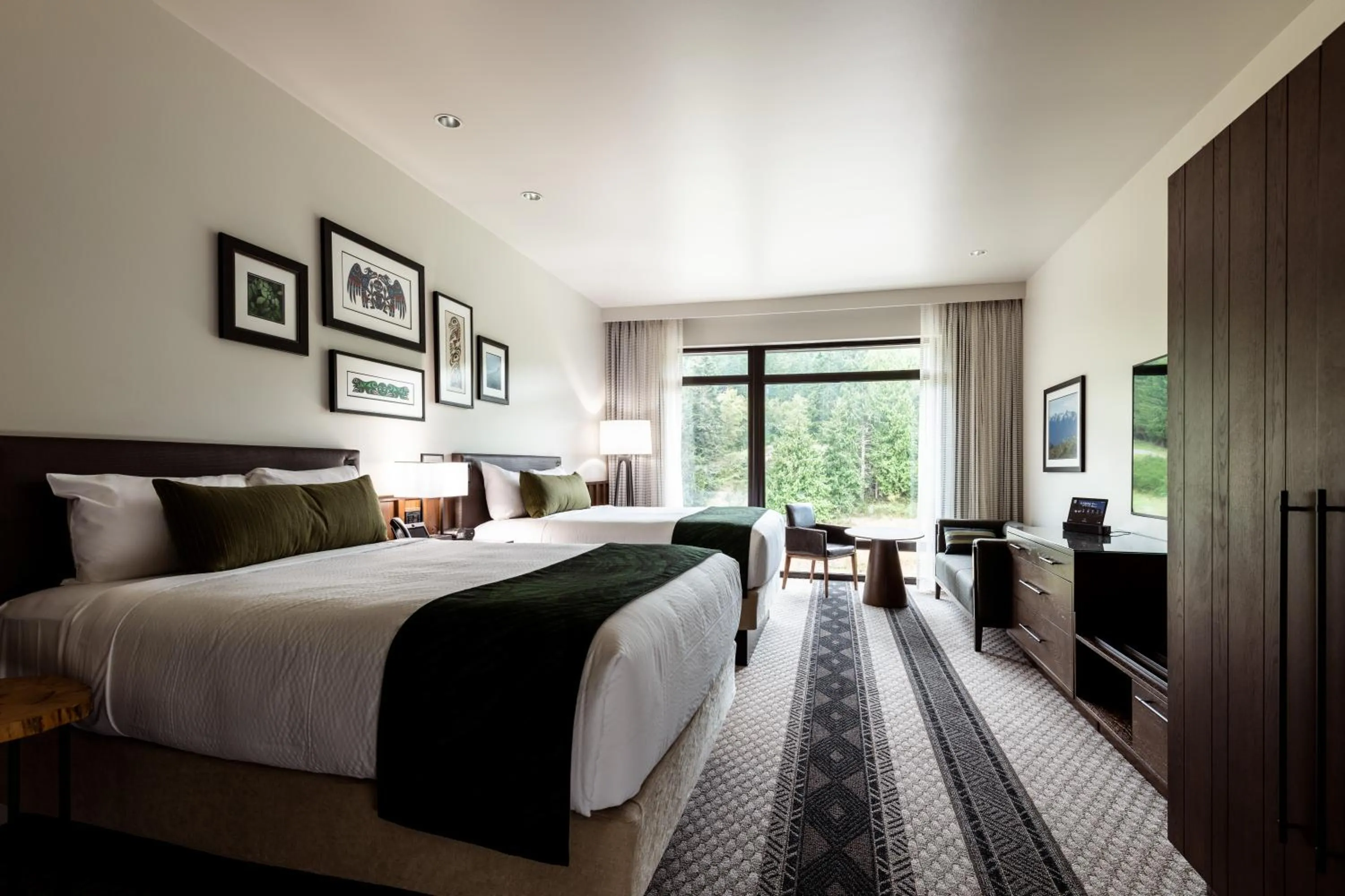 Photo of the whole room, Bed in 7 Cedars Hotel & Casino