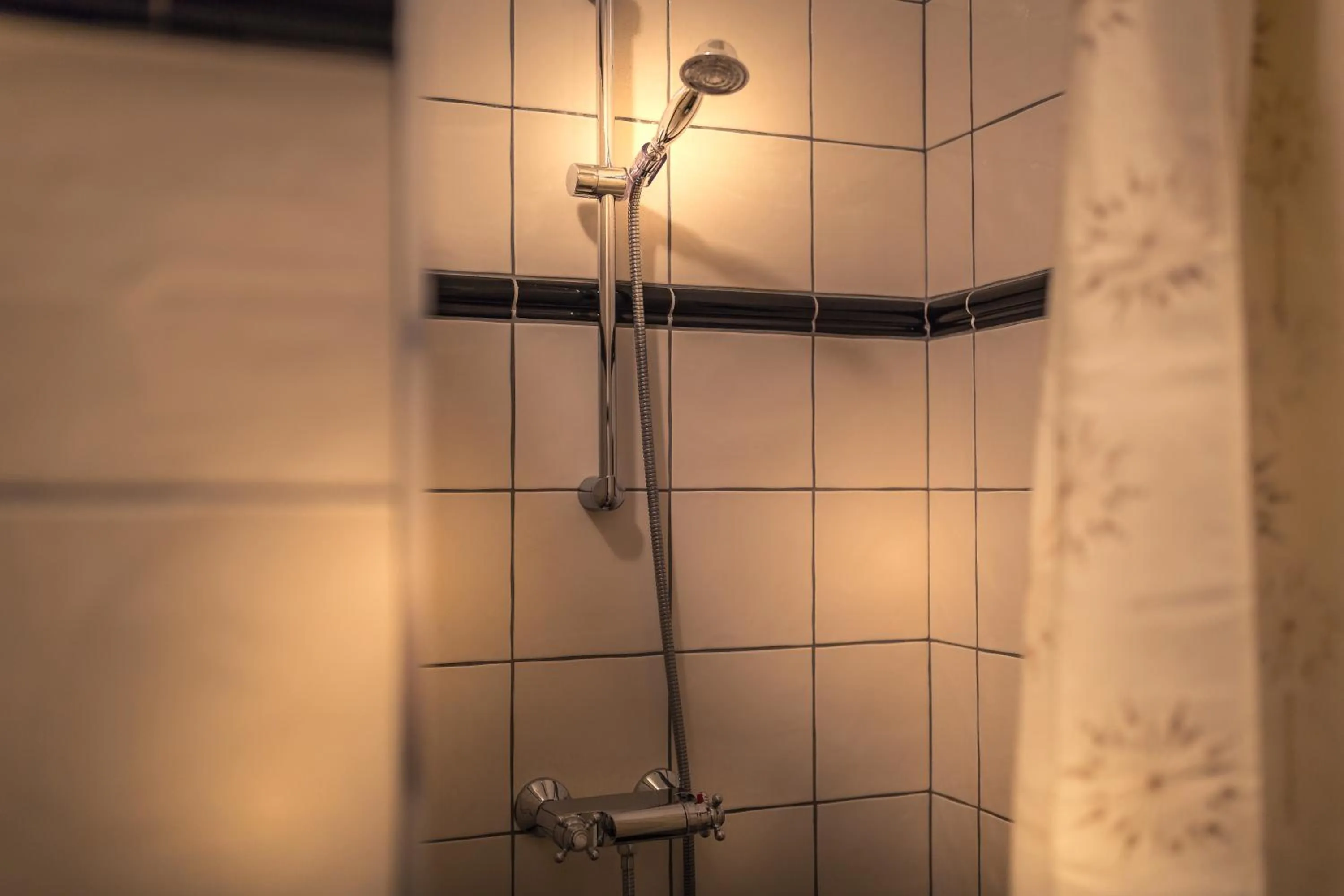 Bathroom in Het Spijkerhuys