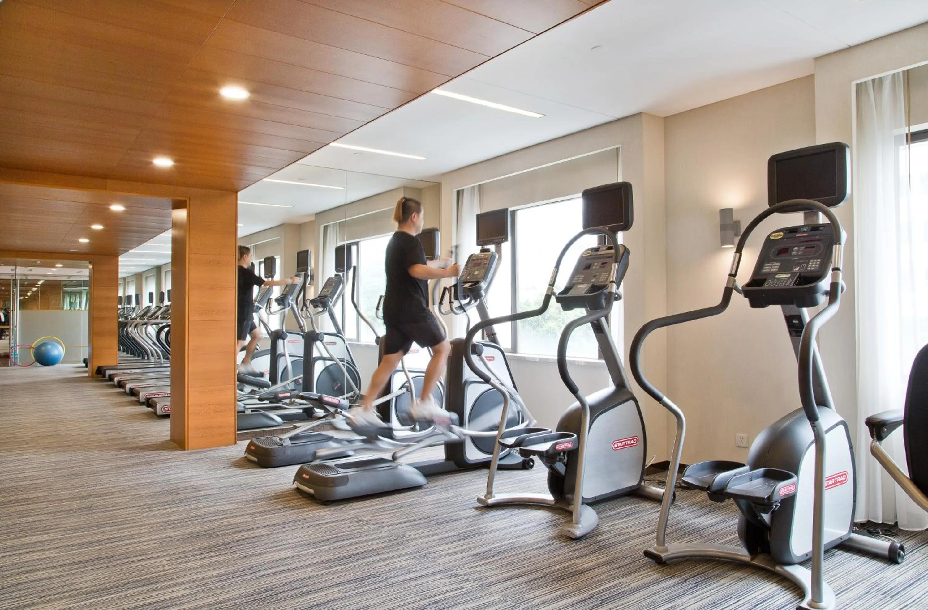 Fitness centre/facilities in China Hotel Guangzhou
