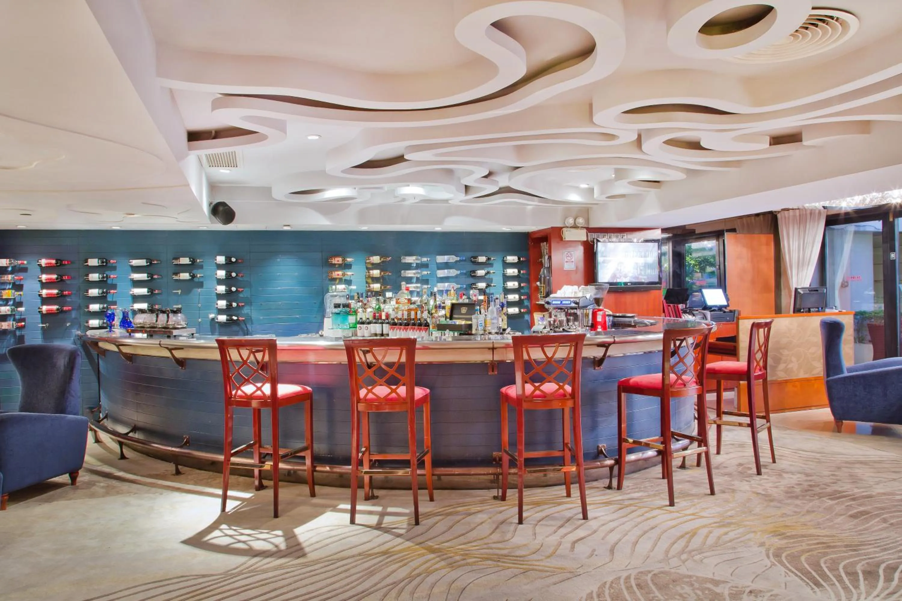 Lounge or bar in China Hotel Guangzhou