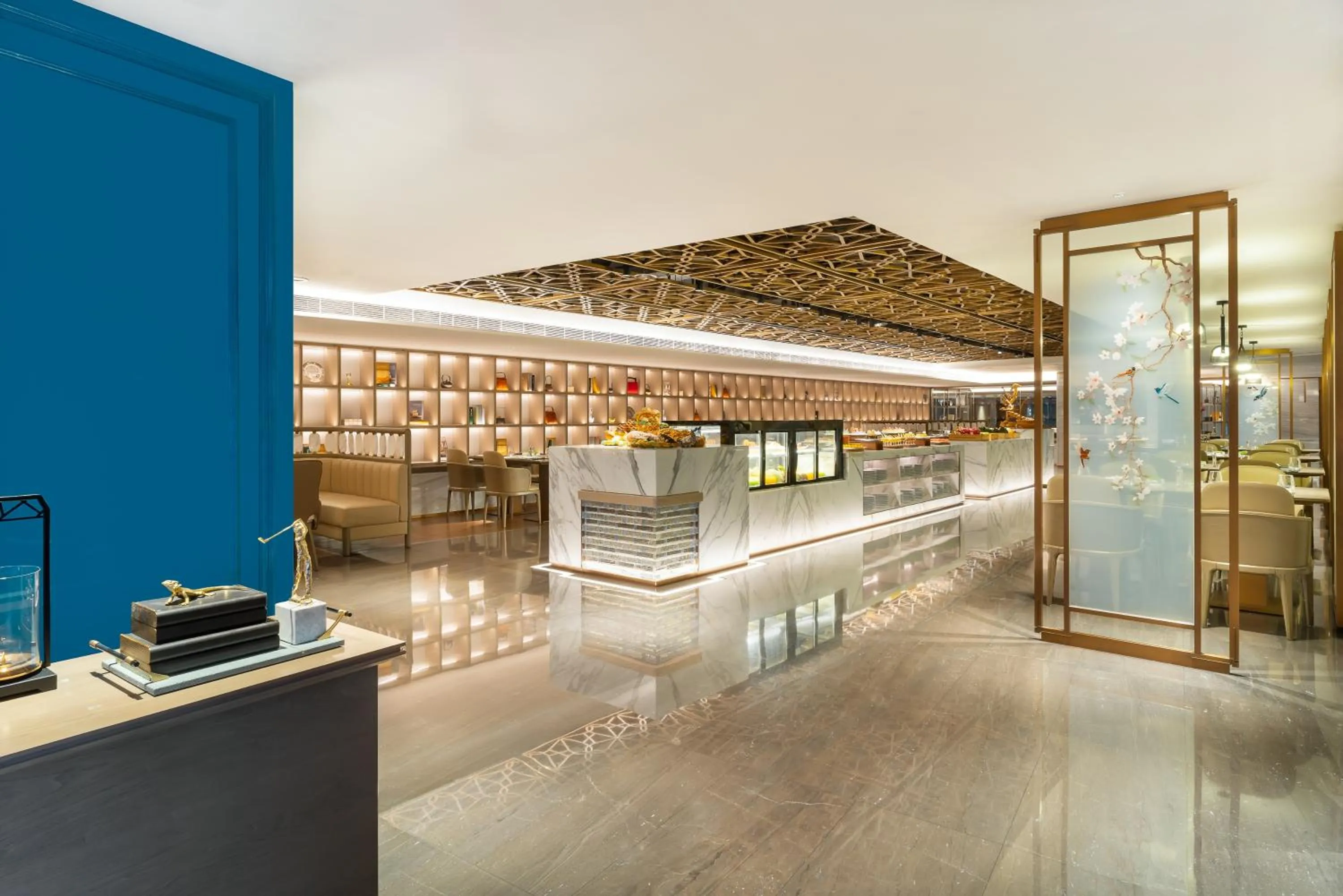 Restaurant/places to eat in China Hotel Guangzhou