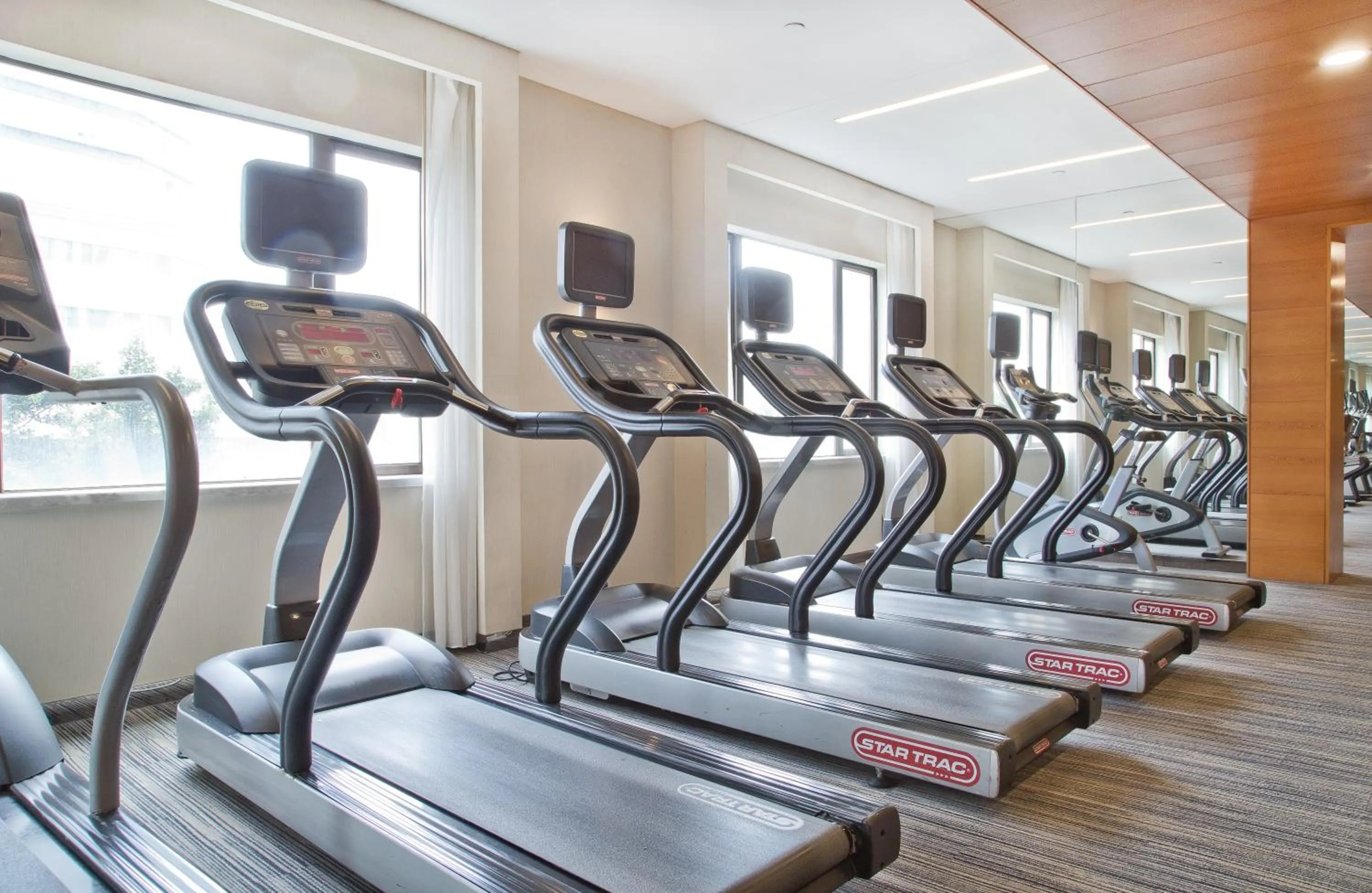 Fitness centre/facilities in China Hotel Guangzhou