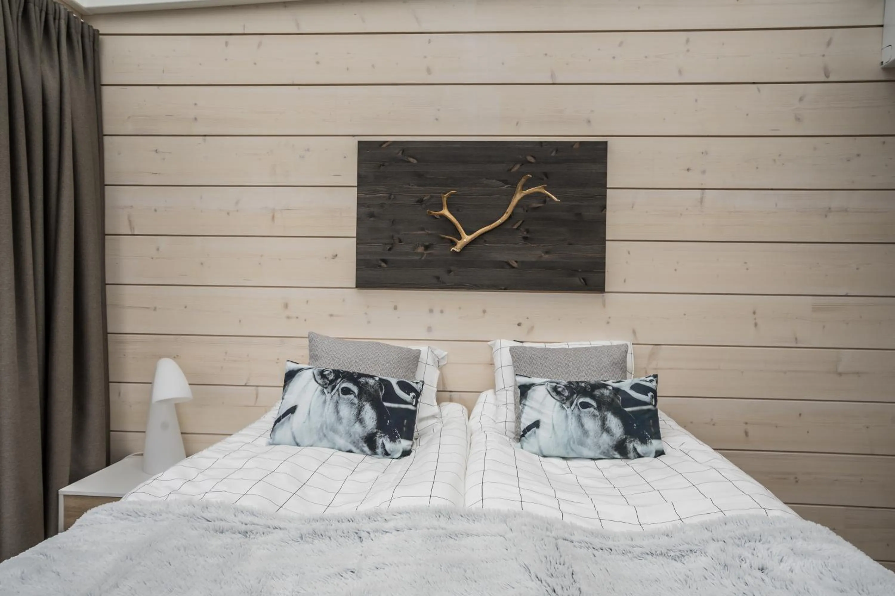Bedroom, Bed in Iisakki Village