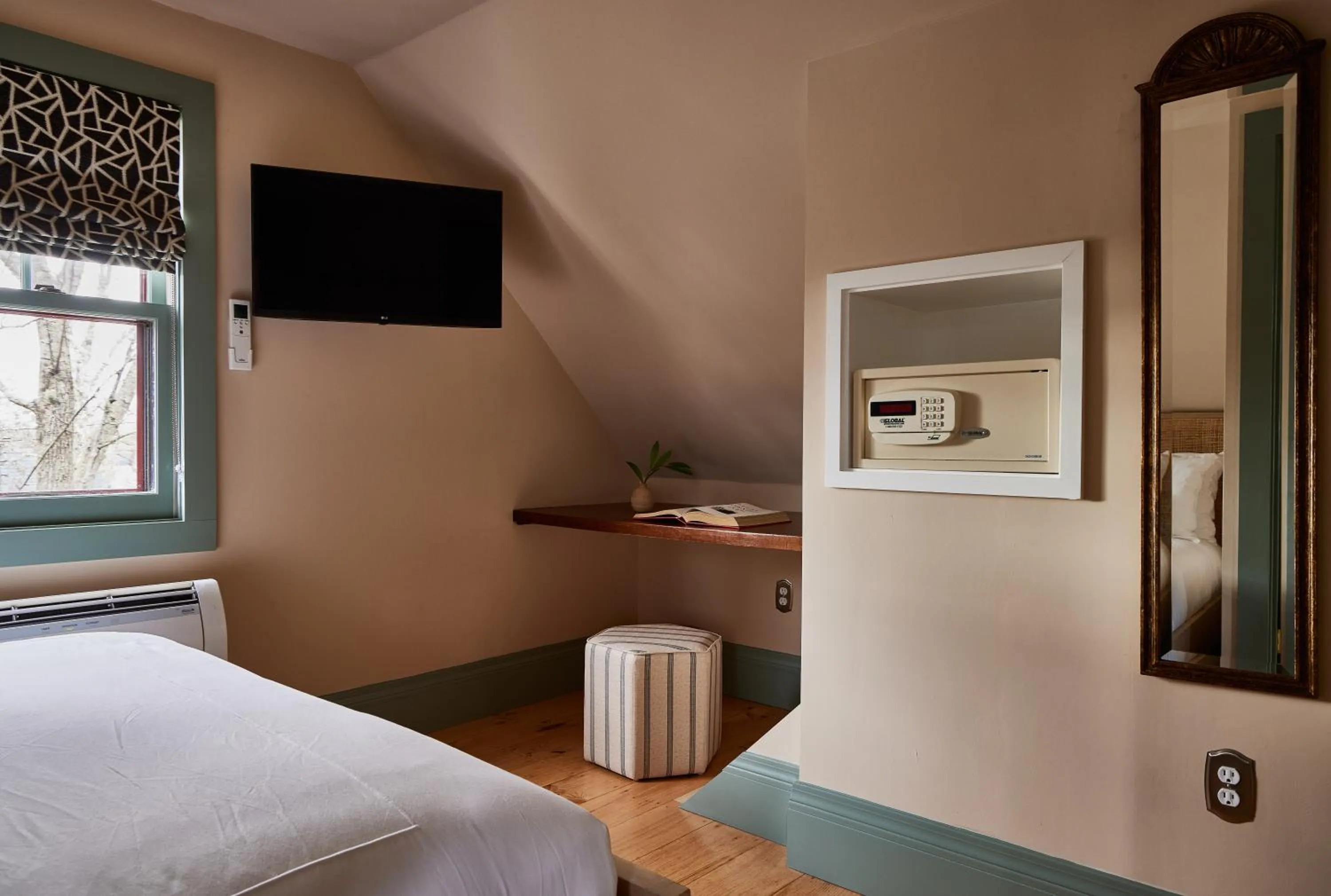 Bedroom in Life House, Nantucket