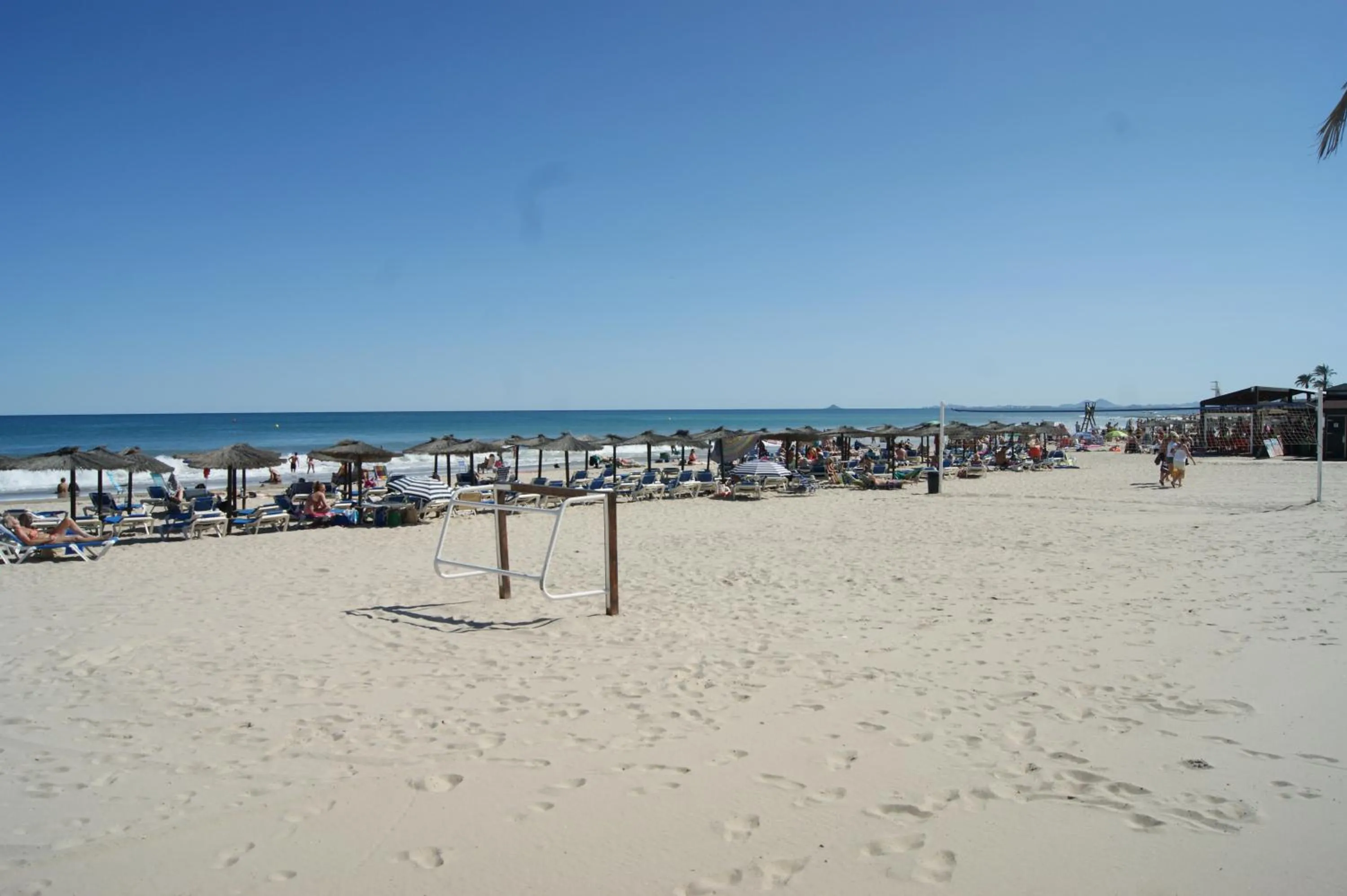 Beach in COSTA MARINA - Cabo Roig - Vista a piscina