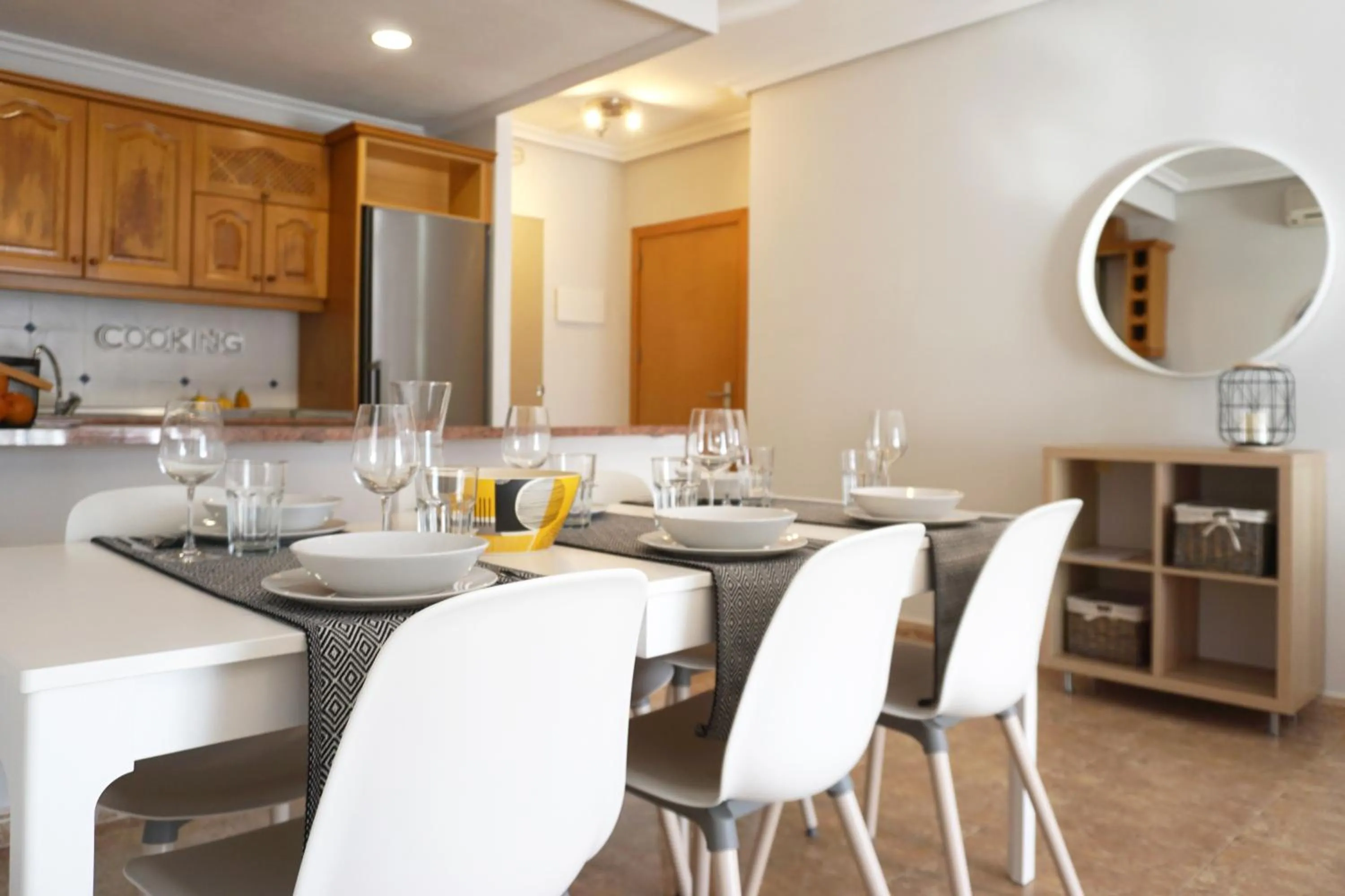 Kitchen or kitchenette in COSTA MARINA - Cabo Roig - Vista a piscina