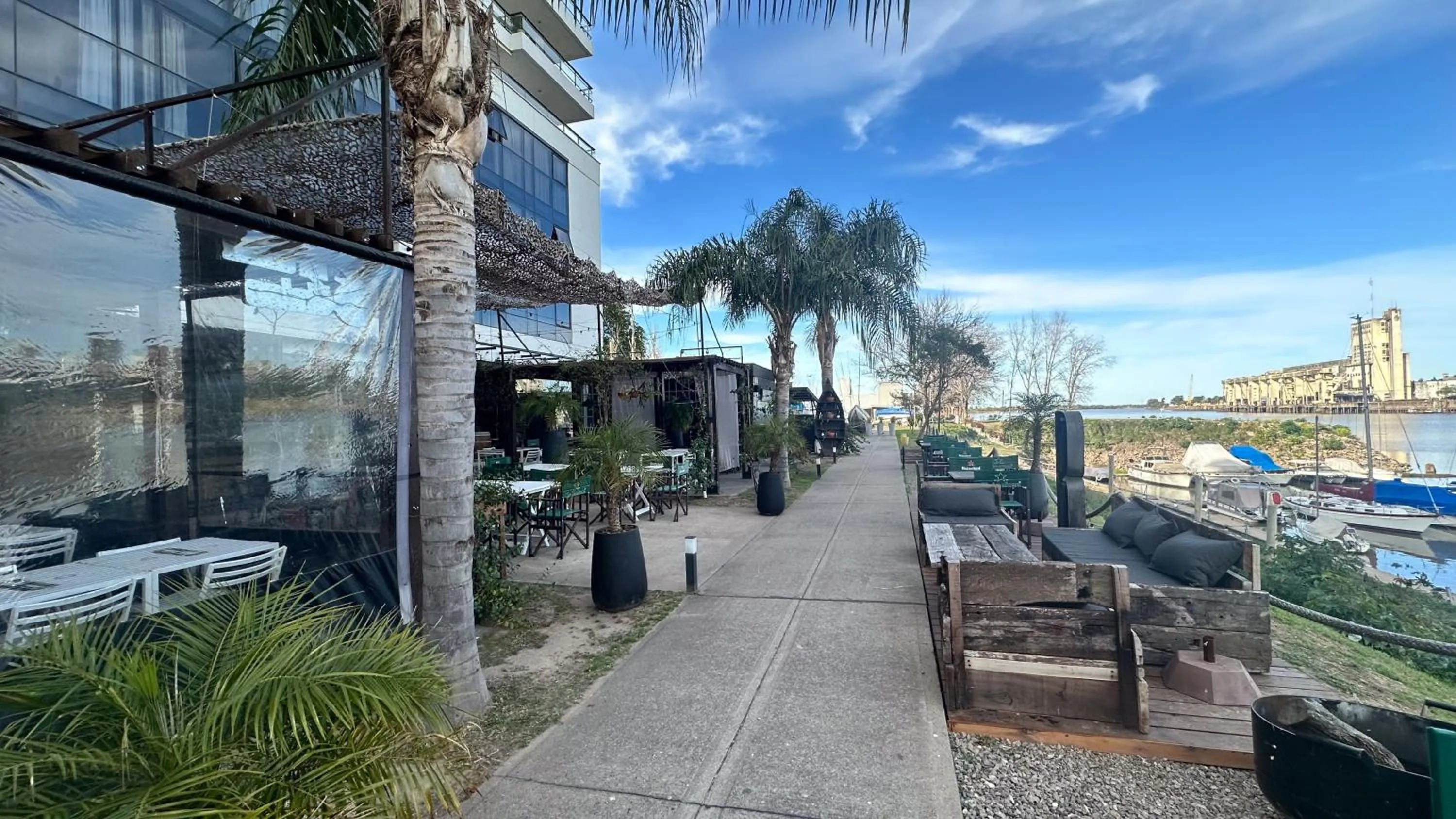 Patio in Puerto Amarras Hotel & Suites