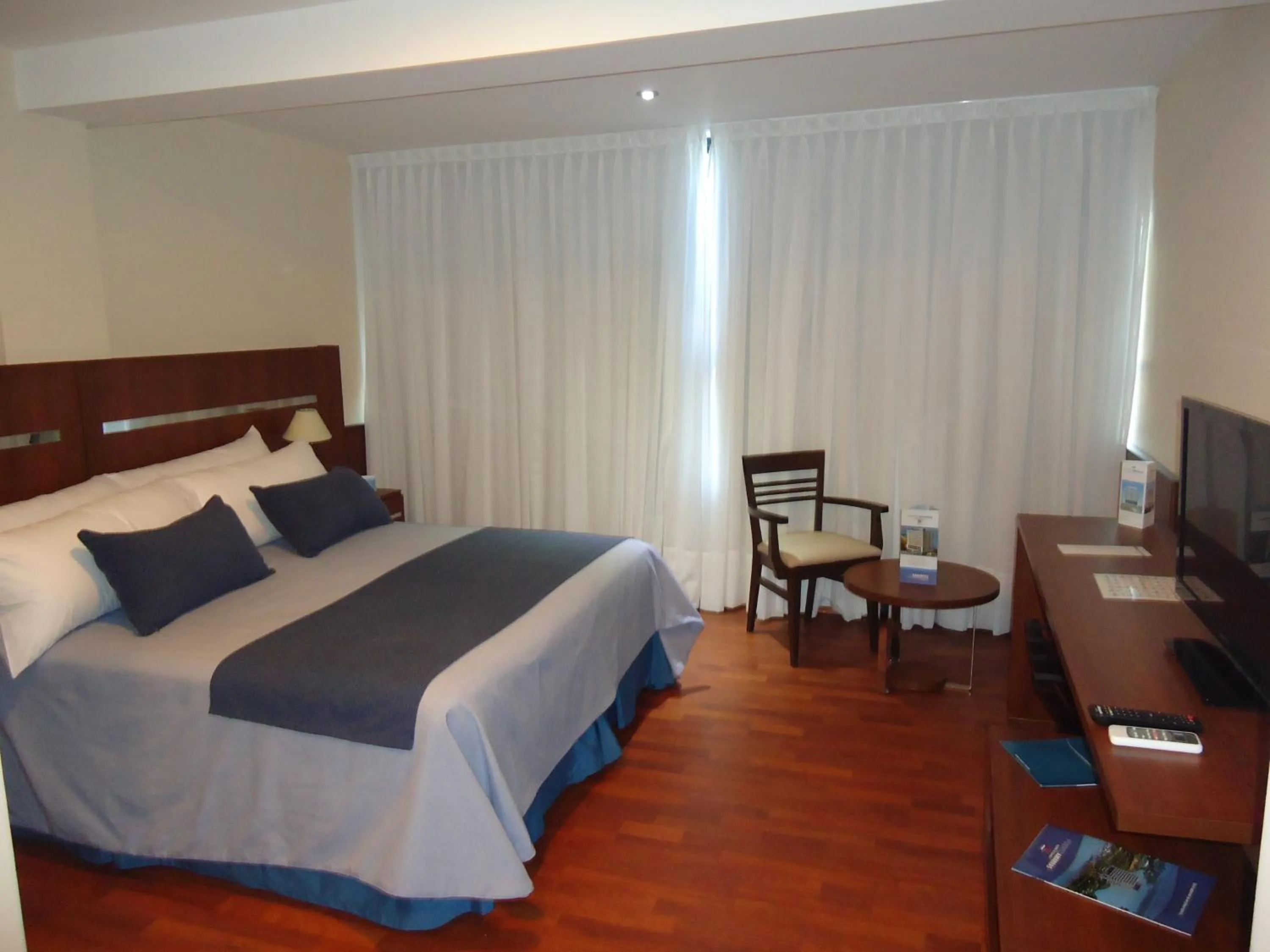 Bedroom, Bed in Puerto Amarras Hotel & Suites