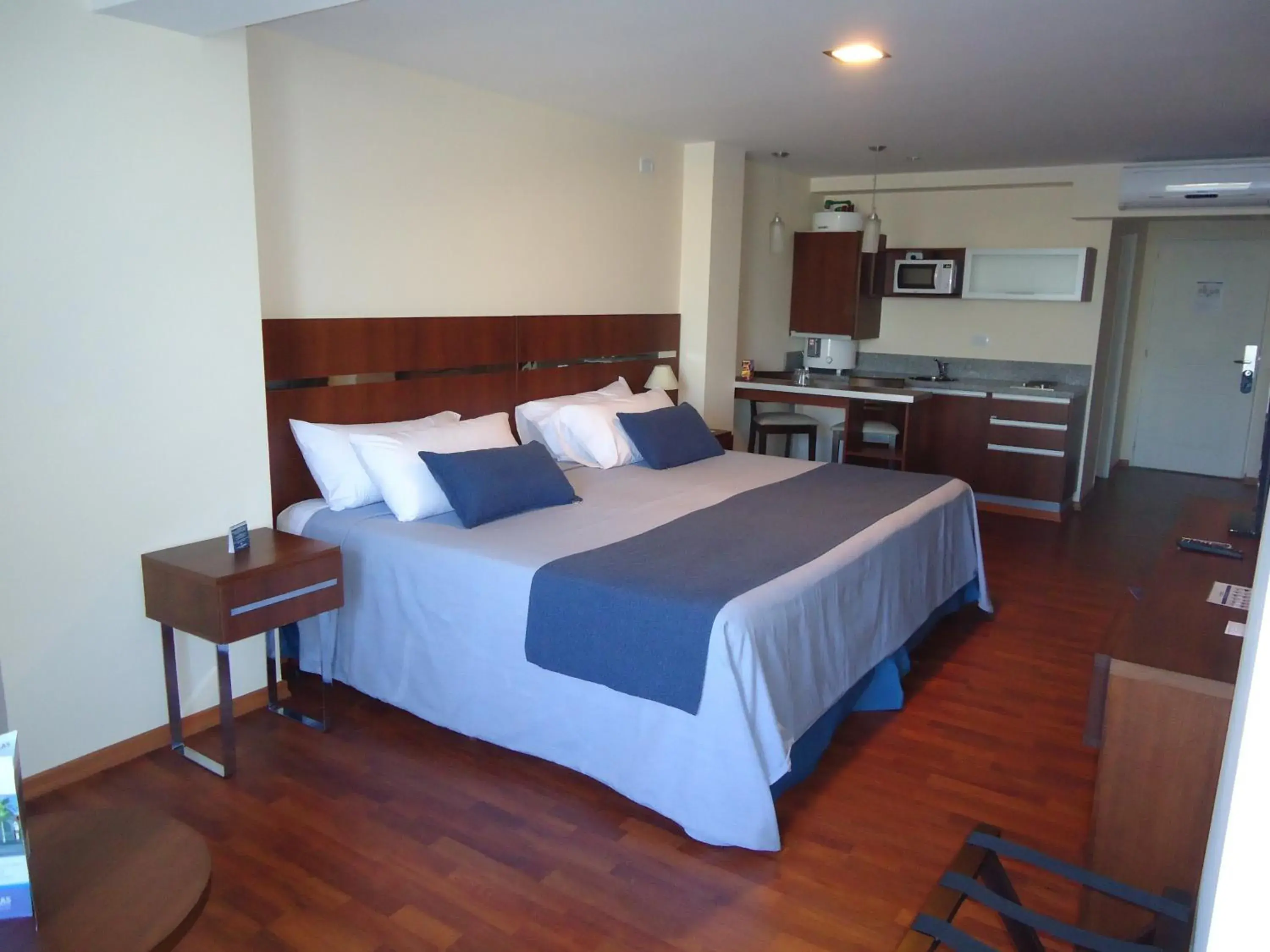 Superior Double Room in Puerto Amarras Hotel & Suites Superior Double Room in Puerto Amarras Hotel & Suites