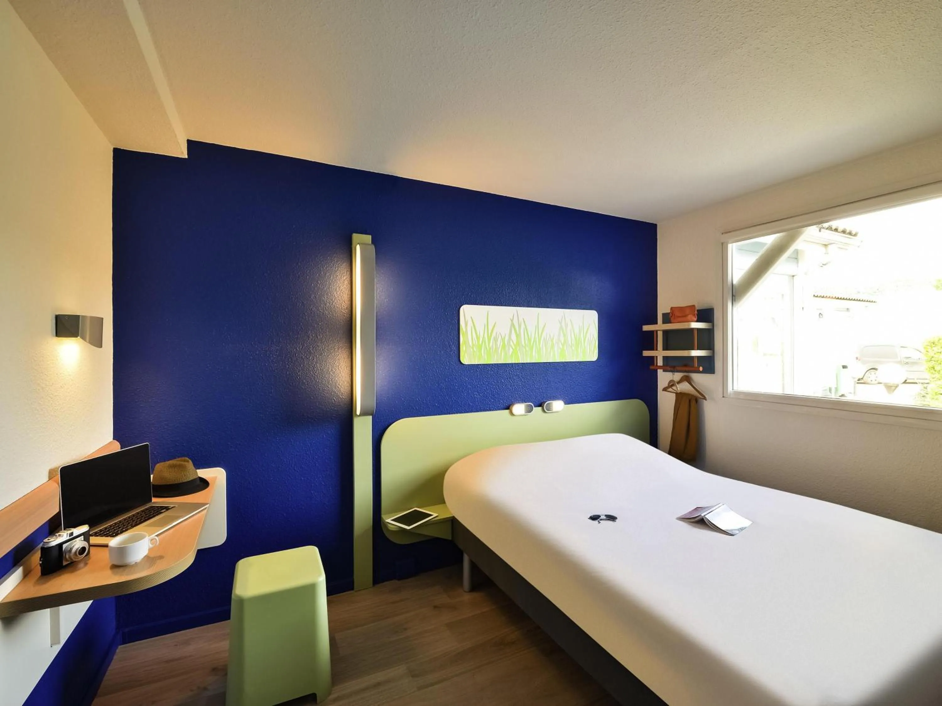 Bedroom, Bed in Ibis budget Chambéry Centre Ville