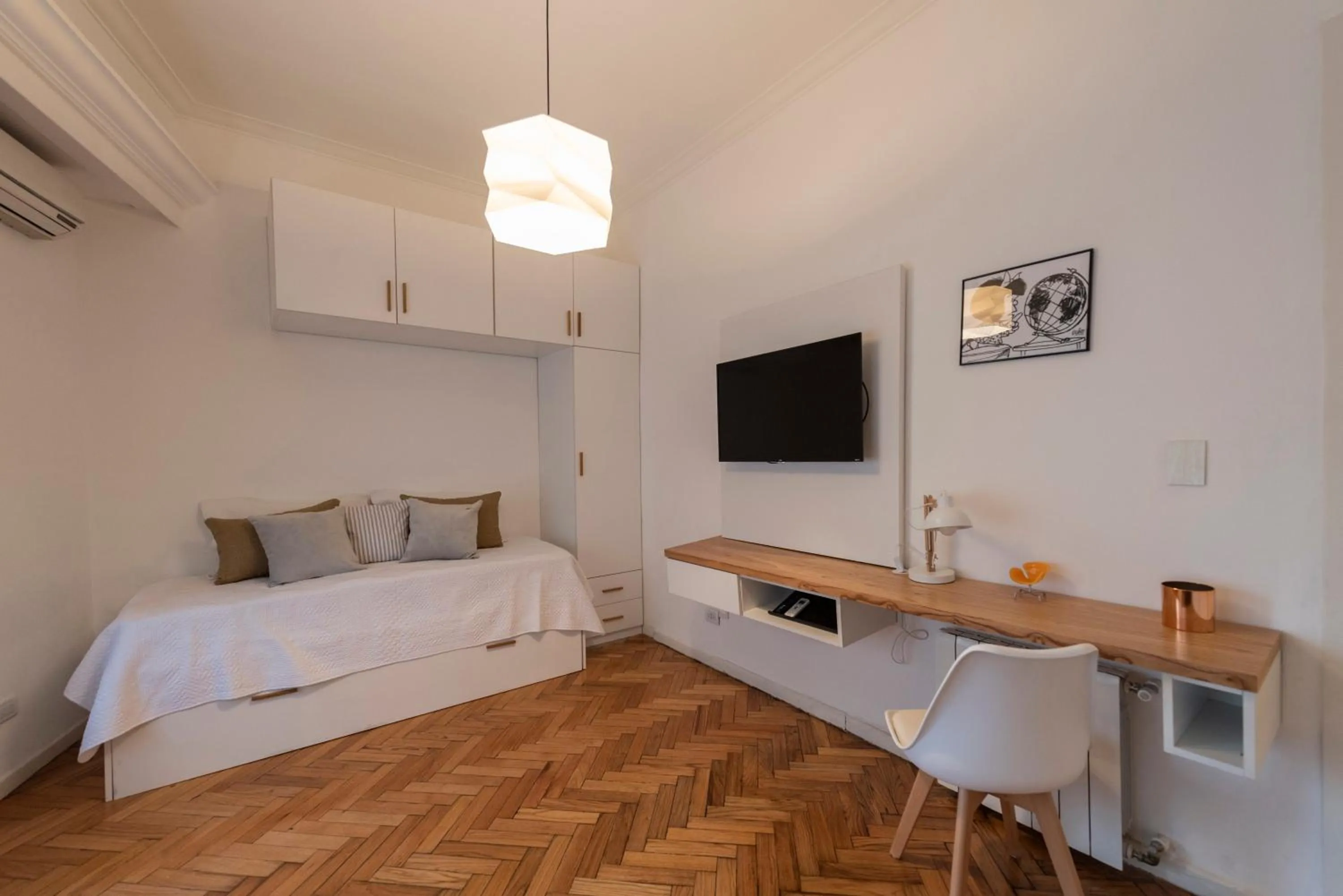 Other, Bed in Palermo Apart By Zafiro