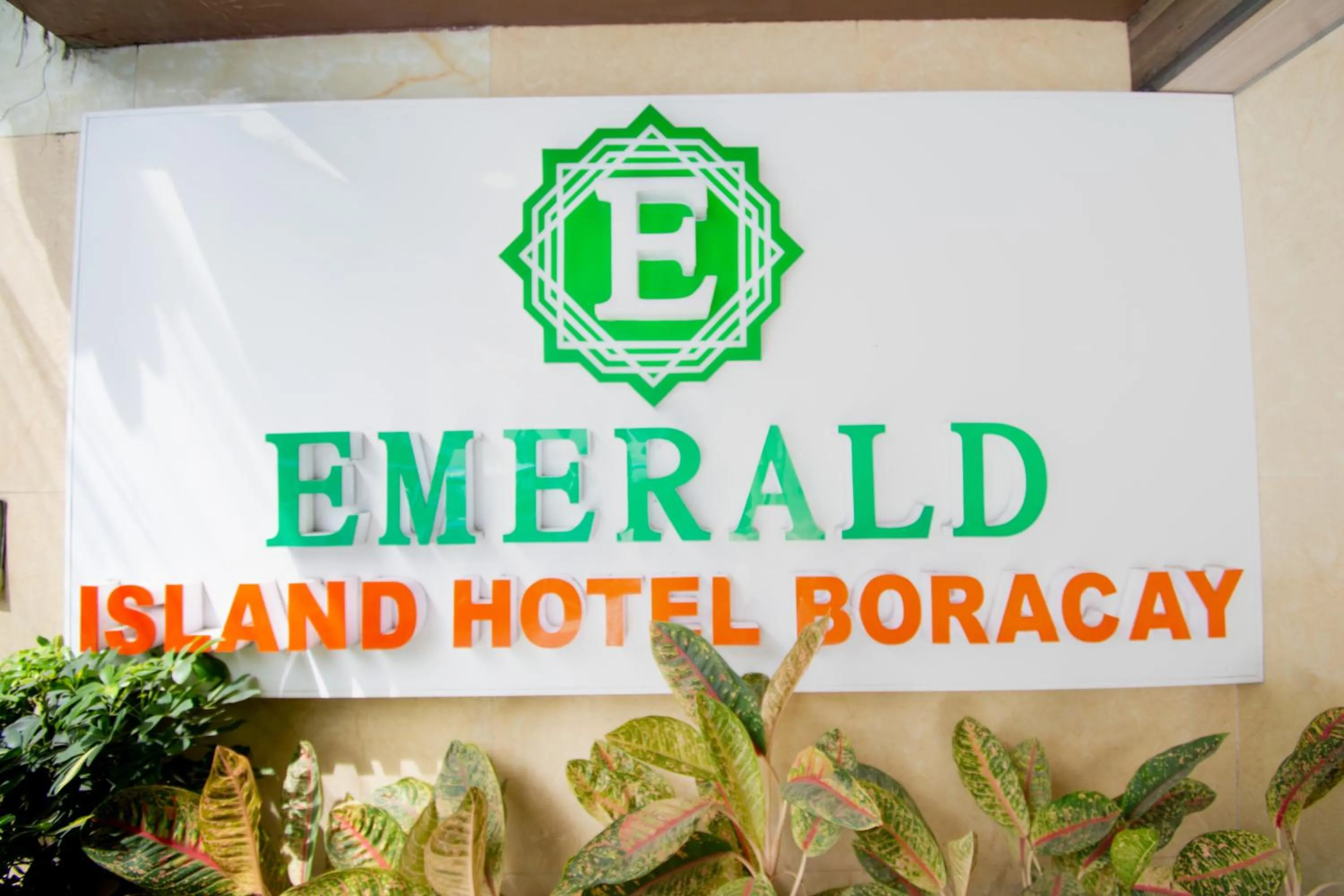 Emerald Island Hotel