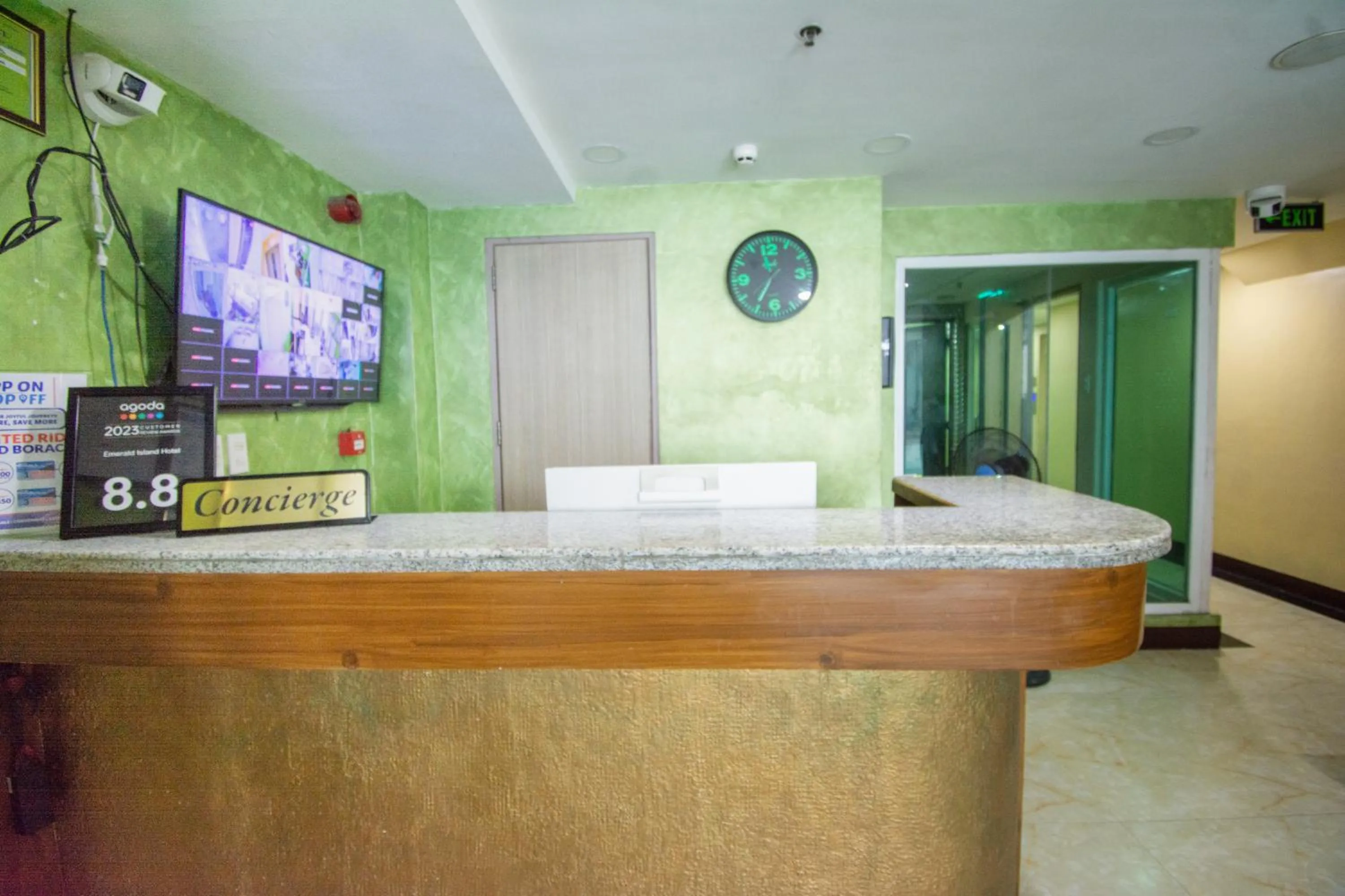 Emerald Island Hotel