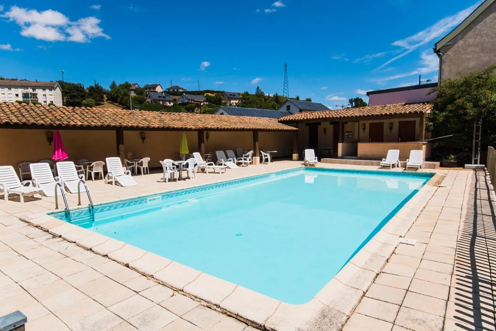 Swimming pool in Les Messageries