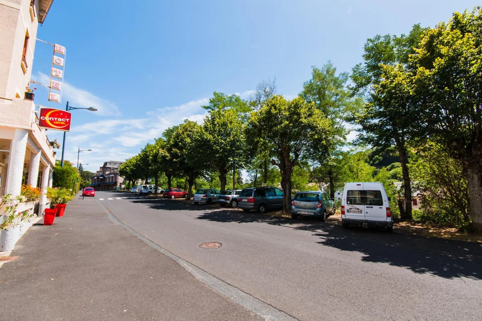 Street view in Les Messageries