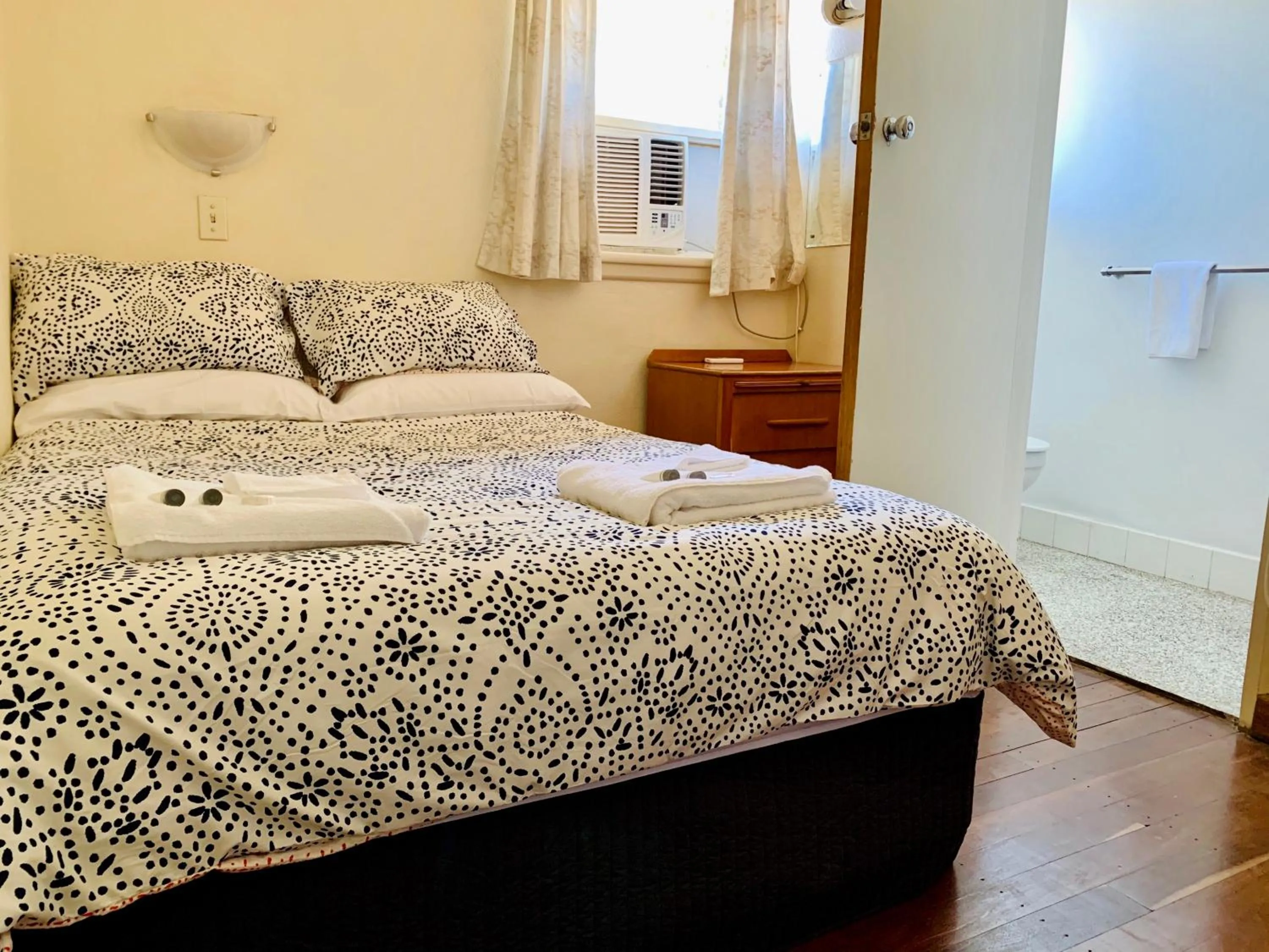 Bedroom, Bed in Coonalpyn Hotel