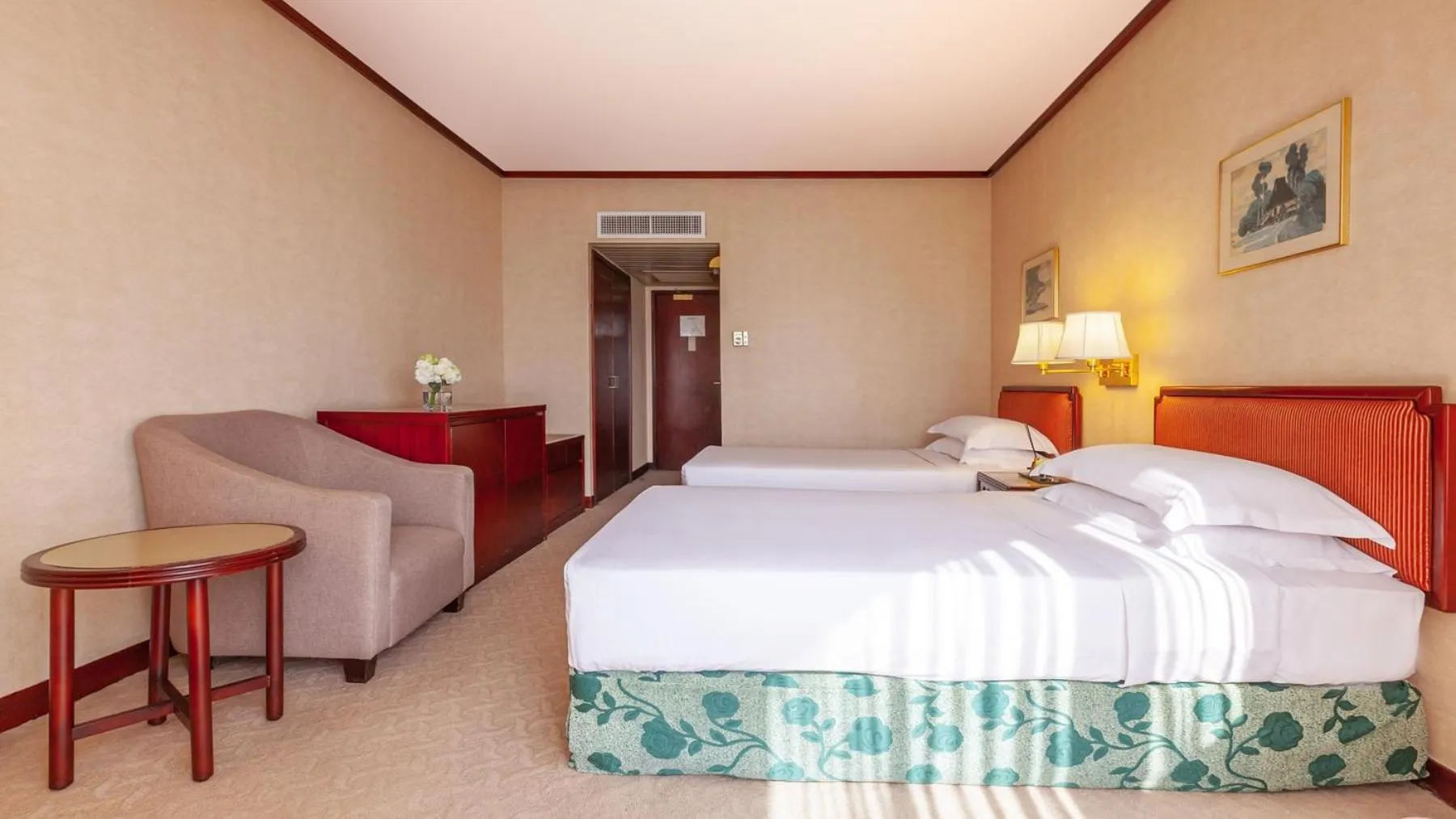 Bed in Felicity Hotel Shenzhen, Luohu Railway Station