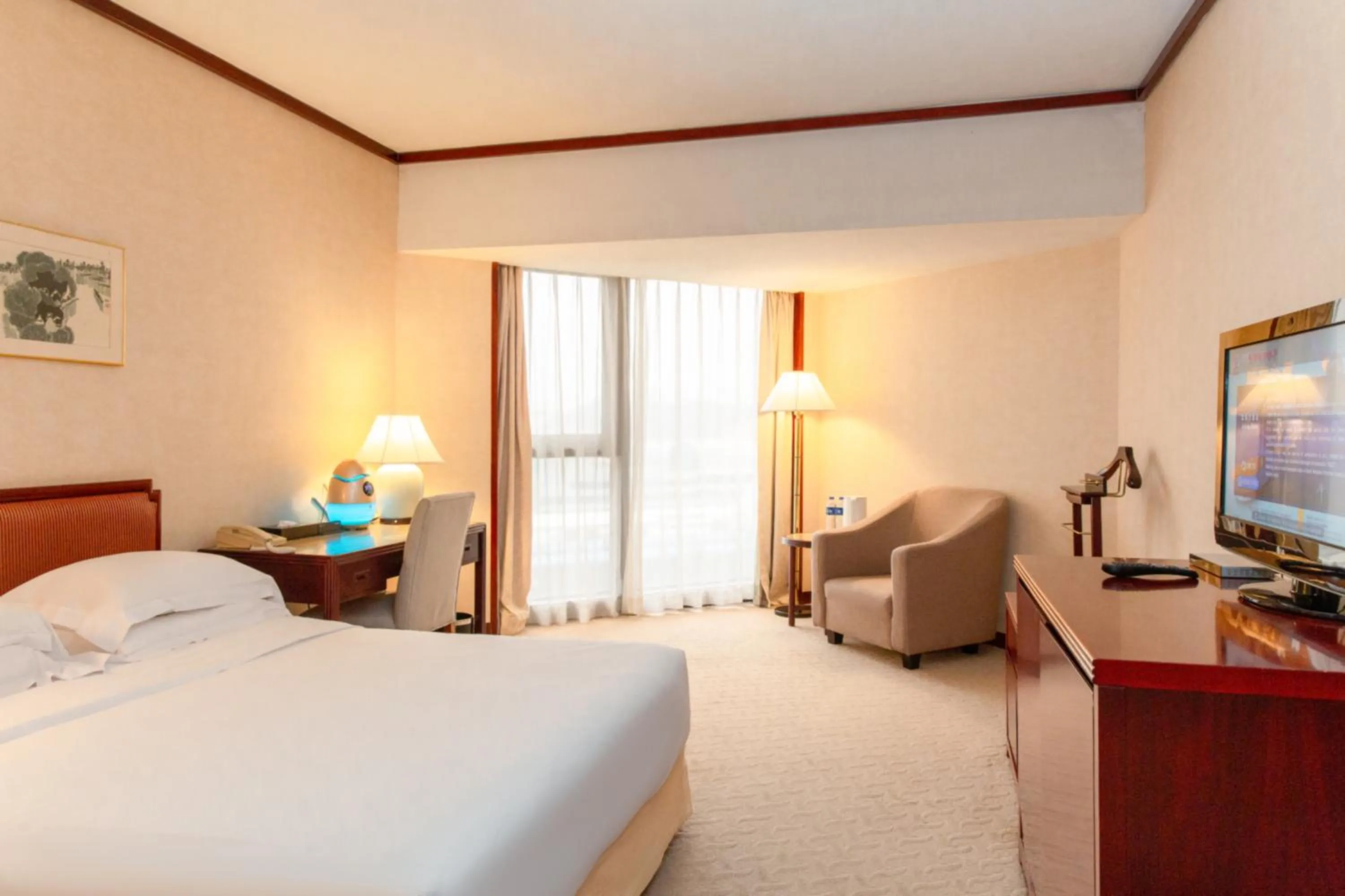 Bed in Felicity Hotel Shenzhen, Luohu Railway Station