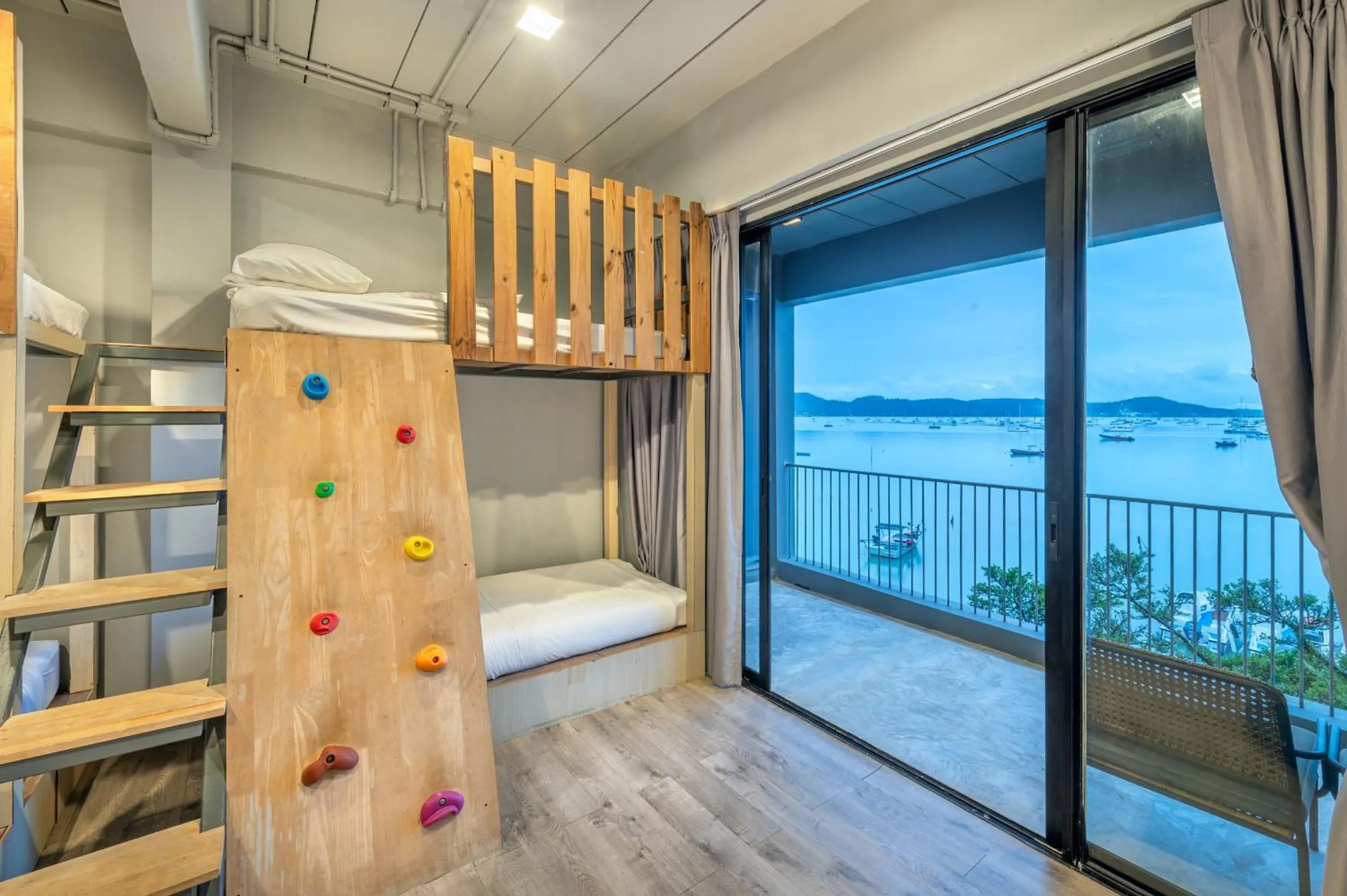 Bed in SHIN Arch39 Phuket Beach Front - SHA Plus