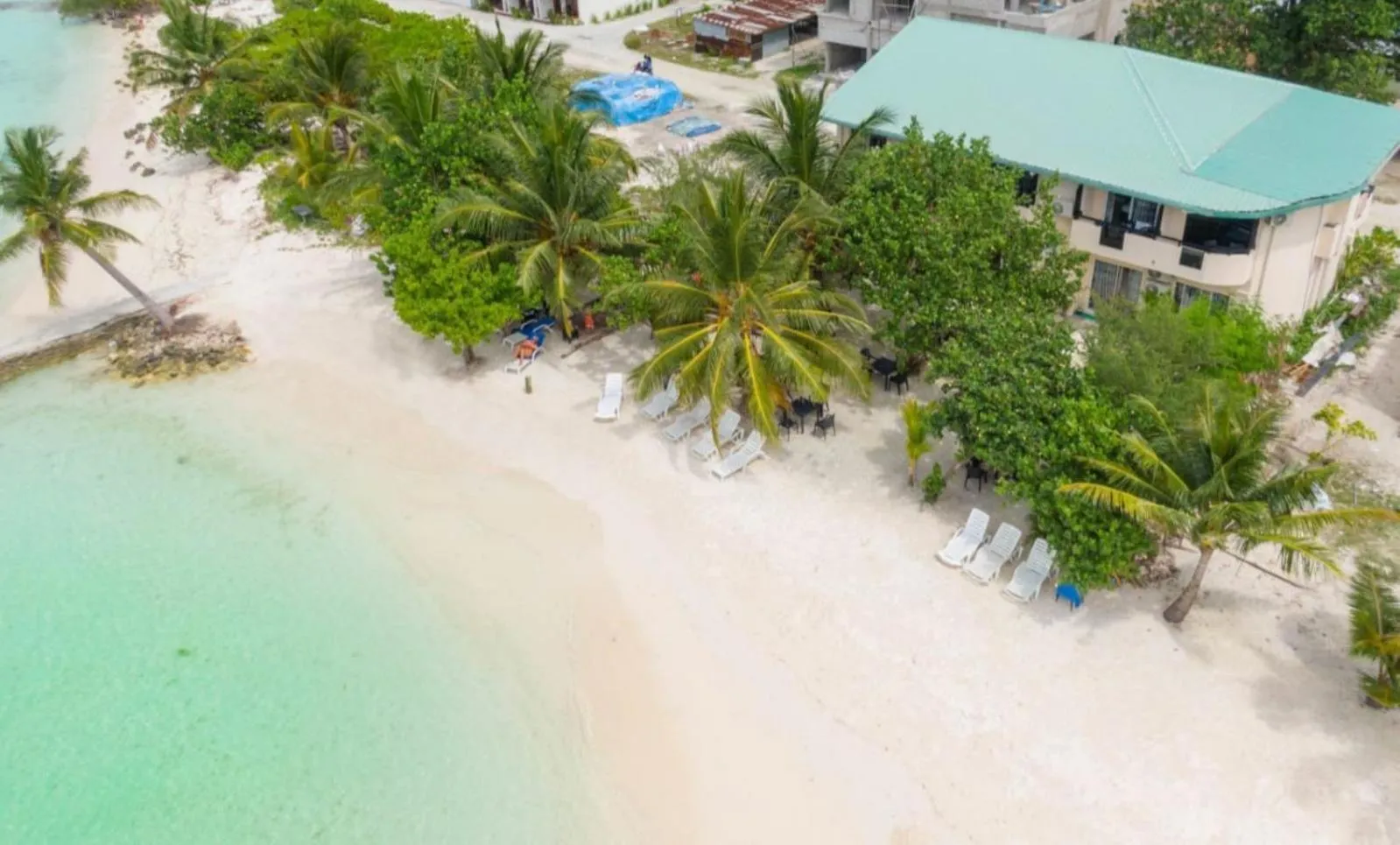 Crown Beach Villas -Private Beach
