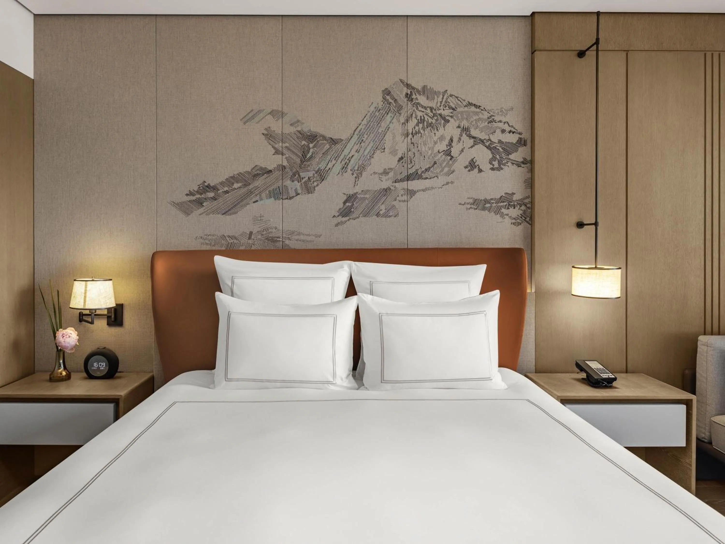 Swiss Executive King Room with Lounge Access - High Floor in Swissotel Beijing Hong Kong Macau Center - 1 min to subway