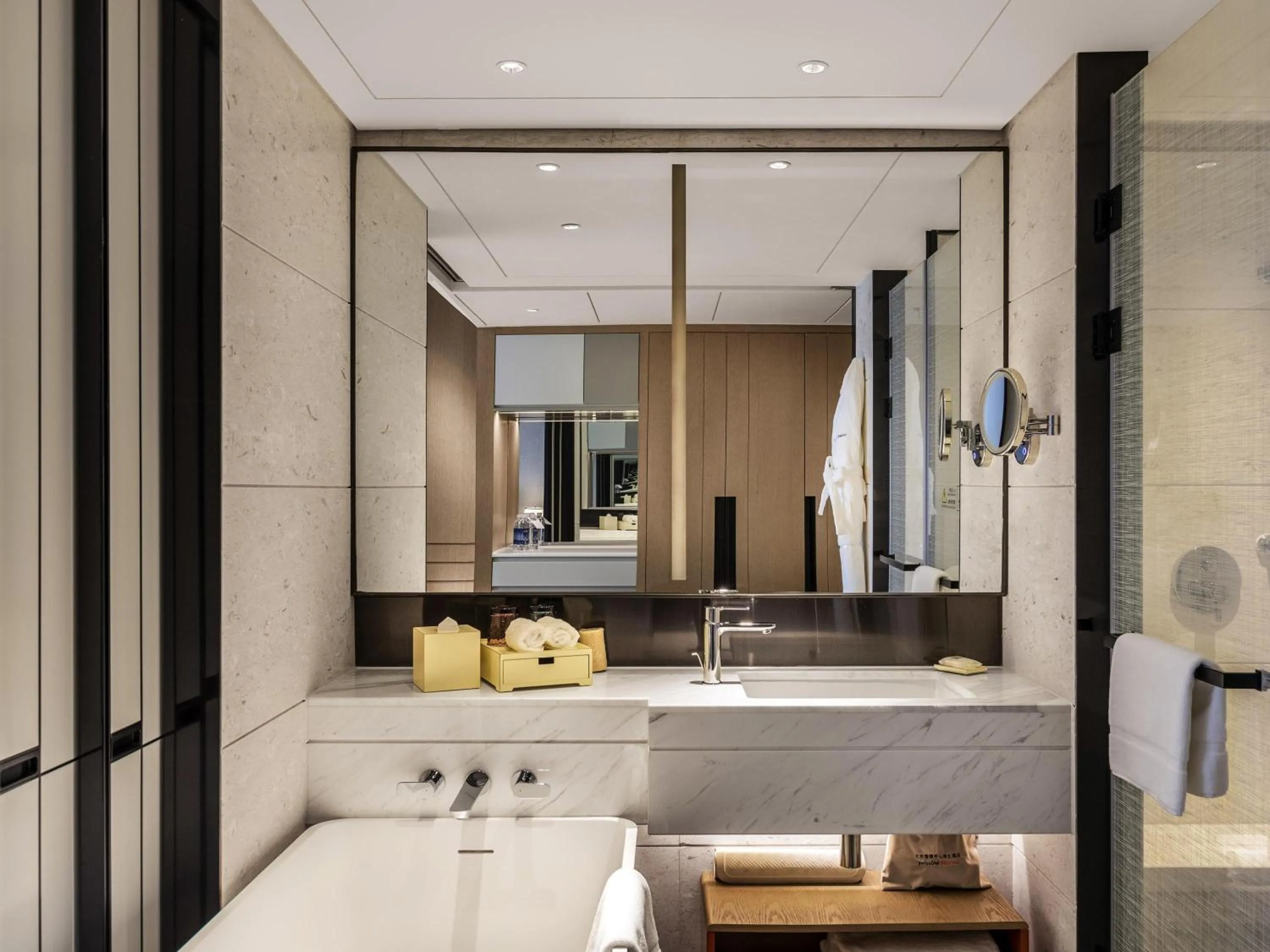 Bedroom in Swissotel Beijing Hong Kong Macau Center