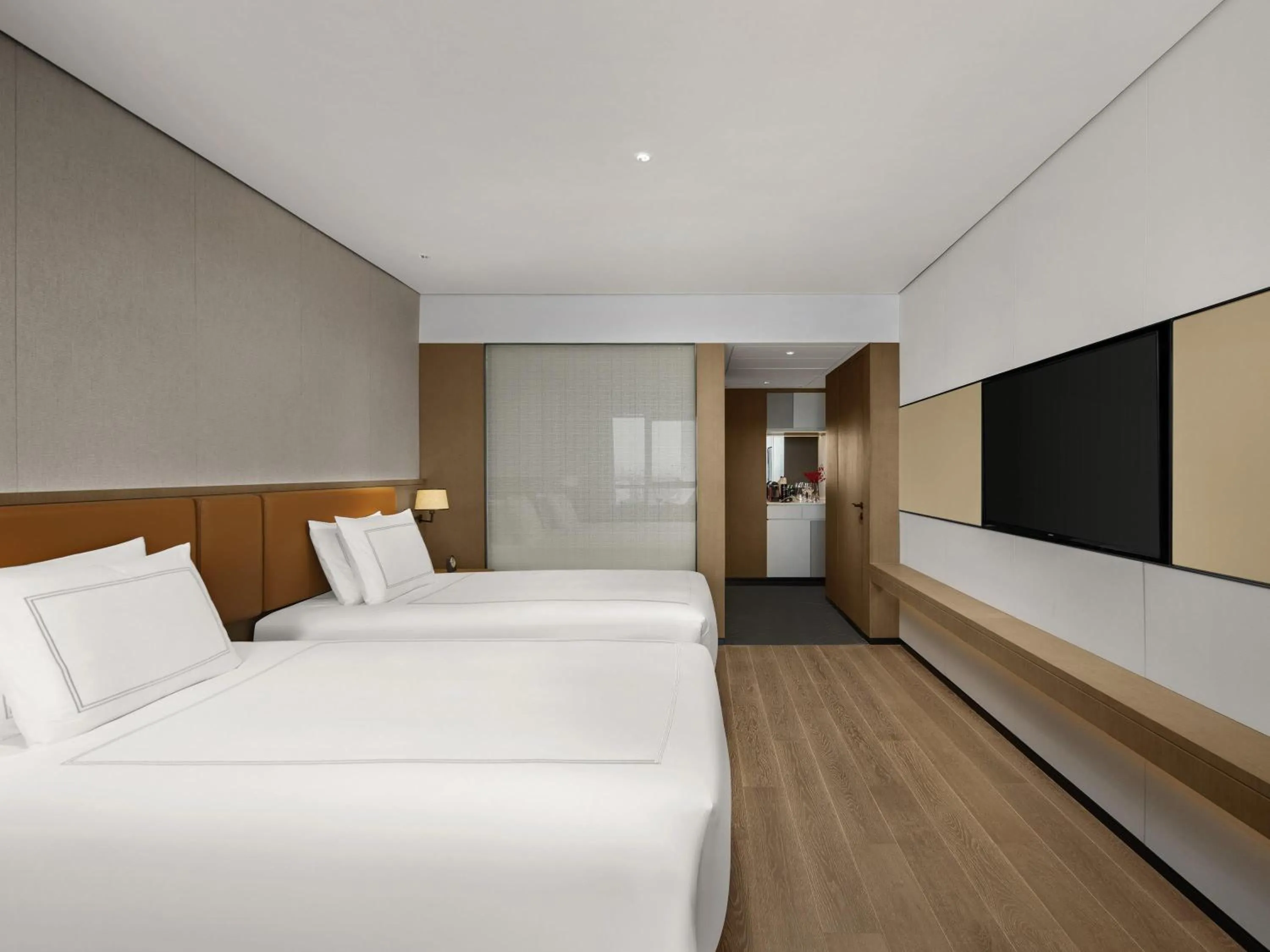 Bedroom, Bed in Swissotel Beijing Hong Kong Macau Center