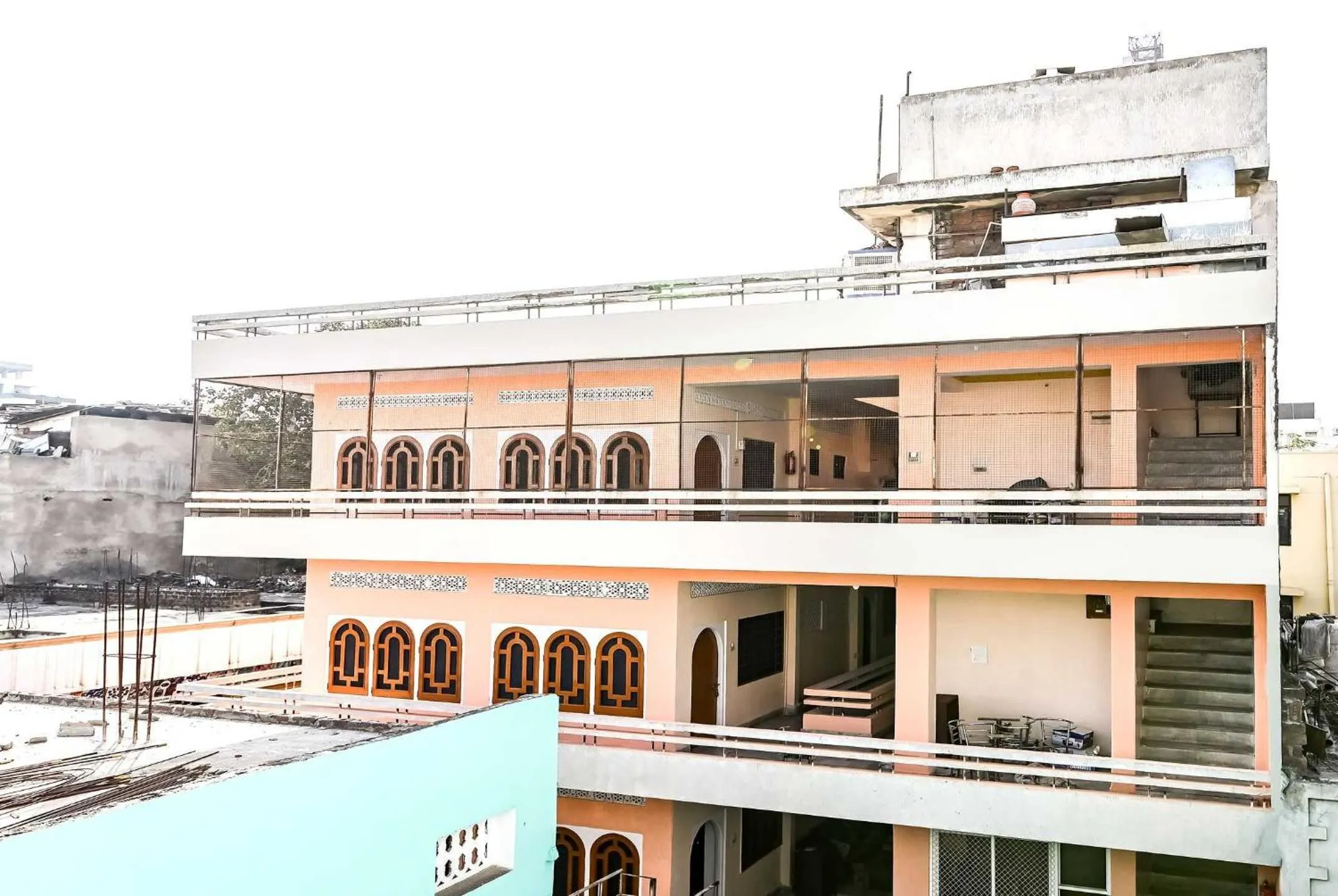 Facade/entrance in SPOT ON Hotel Pink Sun