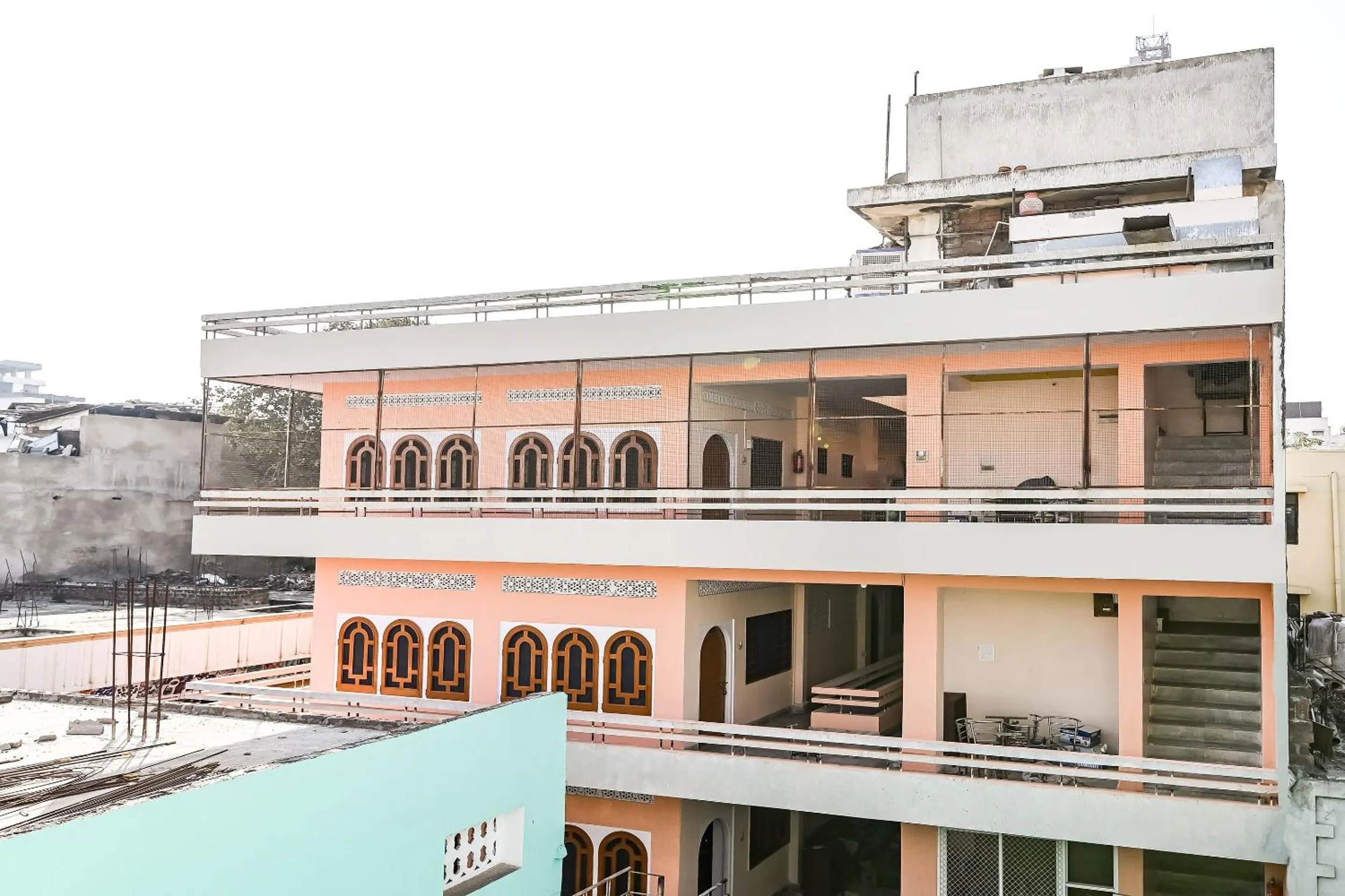 Facade/entrance in SPOT ON Hotel Pink Sun