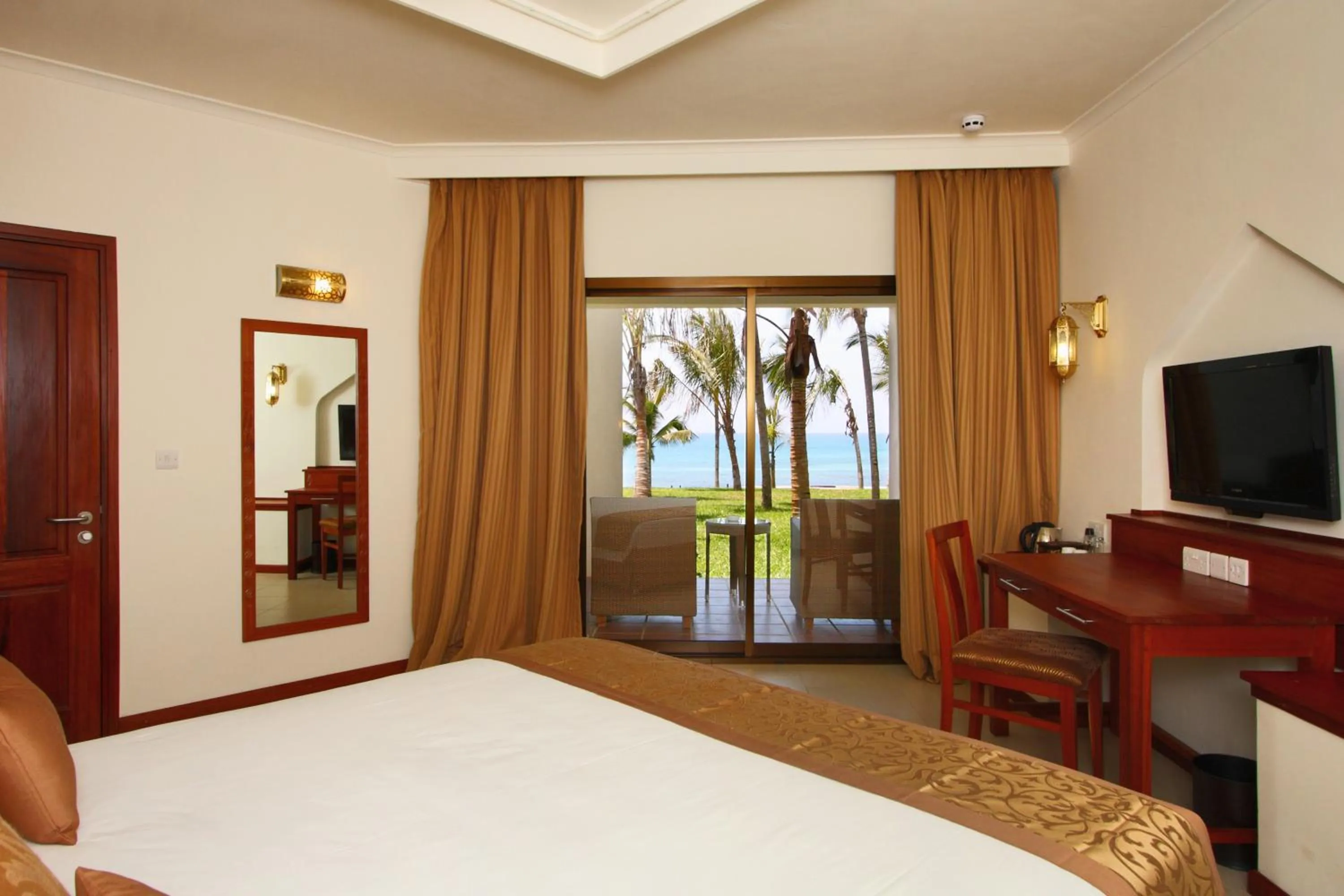 Day, Bed in Sea Cliff Resort & Spa