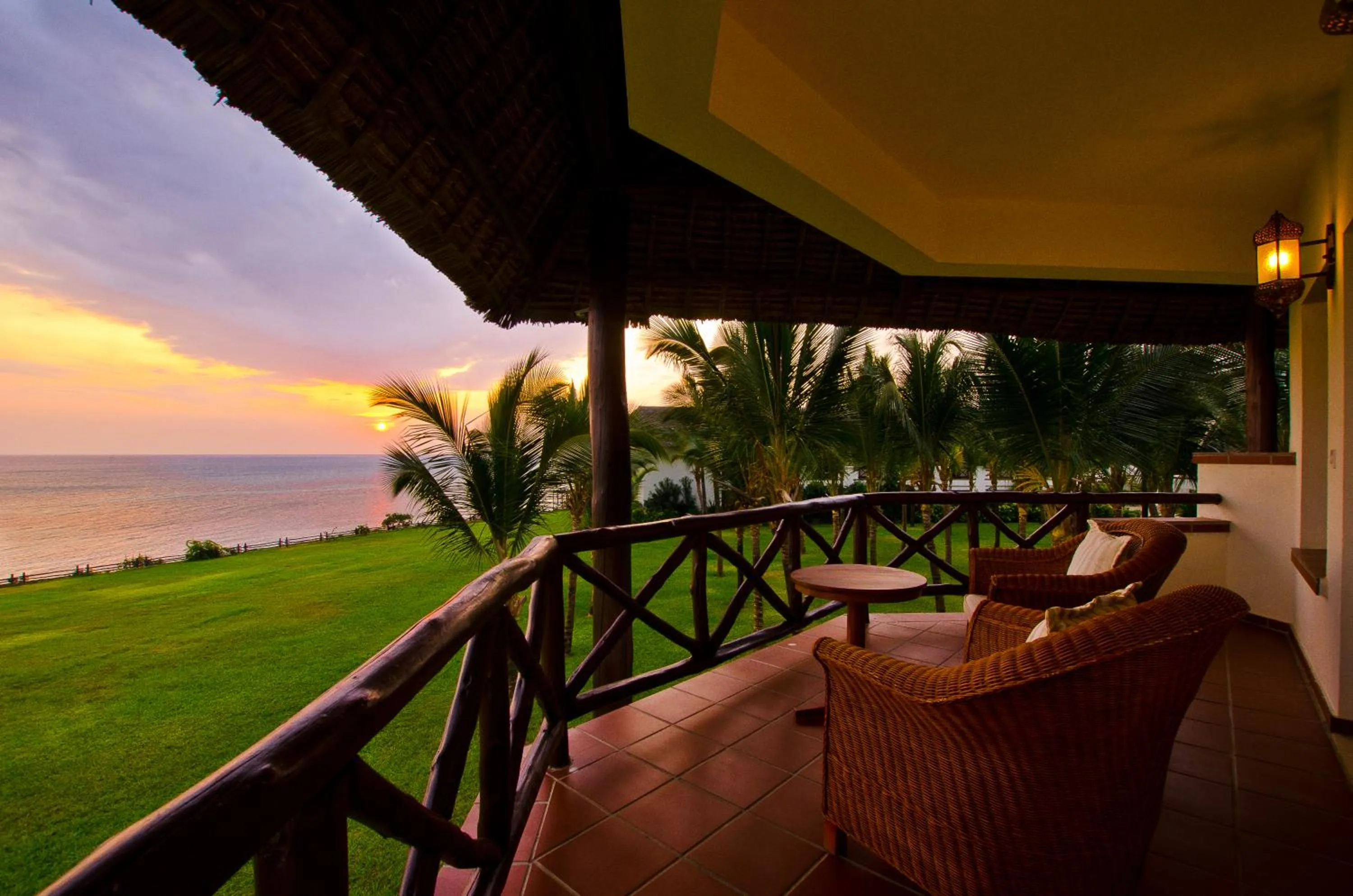 Patio in Sea Cliff Resort & Spa