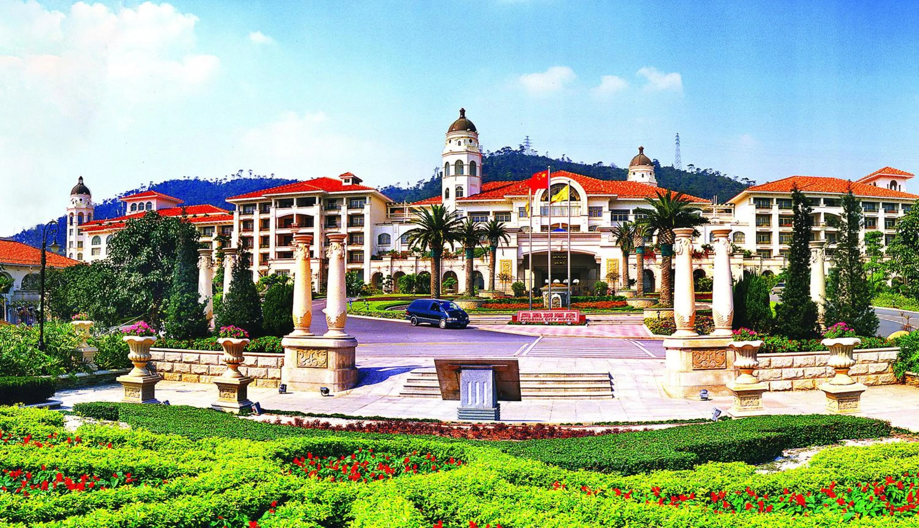 Facade/entrance in Guangzhou Phoenix City Hotel-Free Shuttle for Canton Fair 15th Oct to 5th Nov