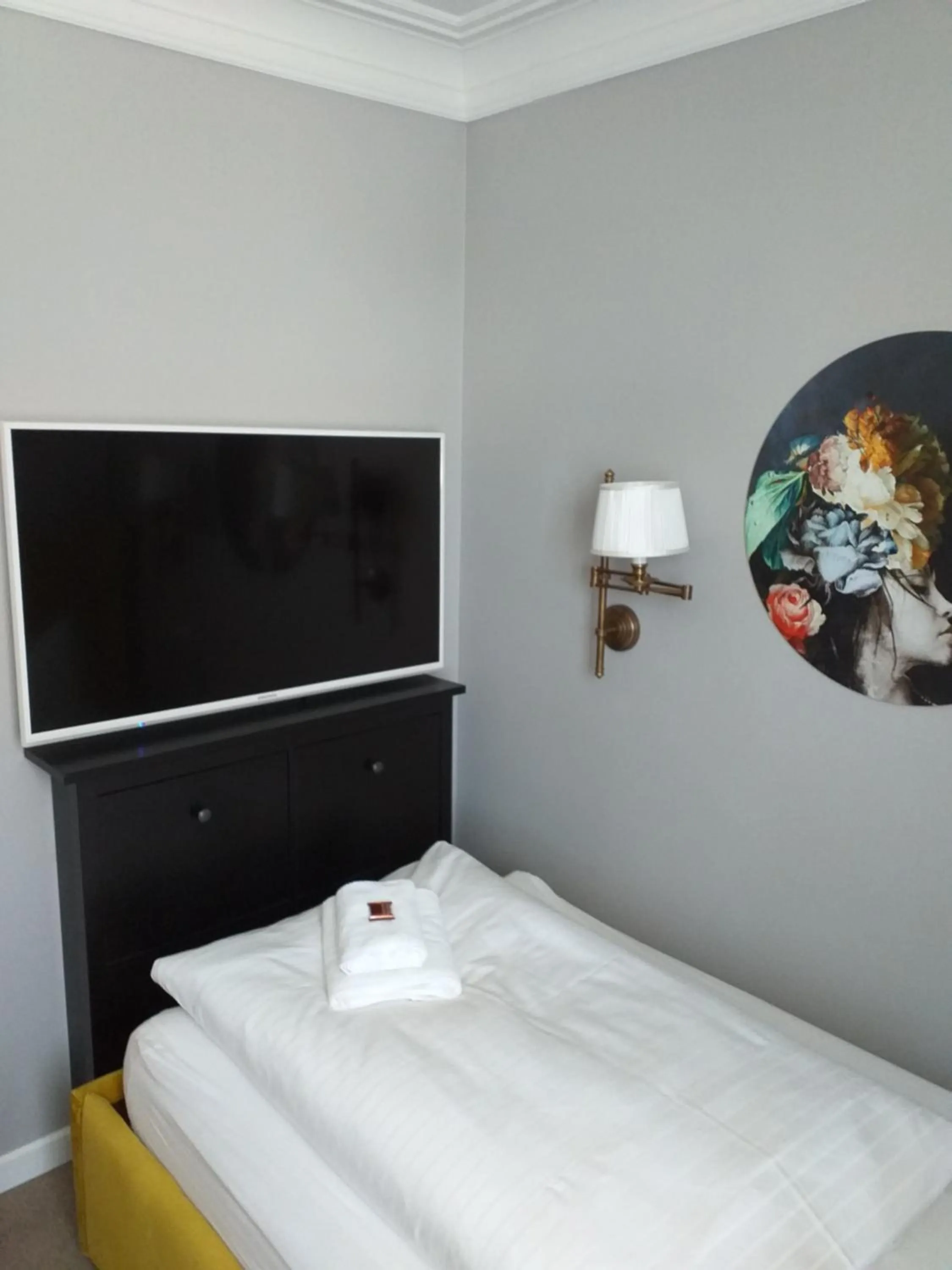 TV and multimedia, Bed in Hotel Landgasthof Adler