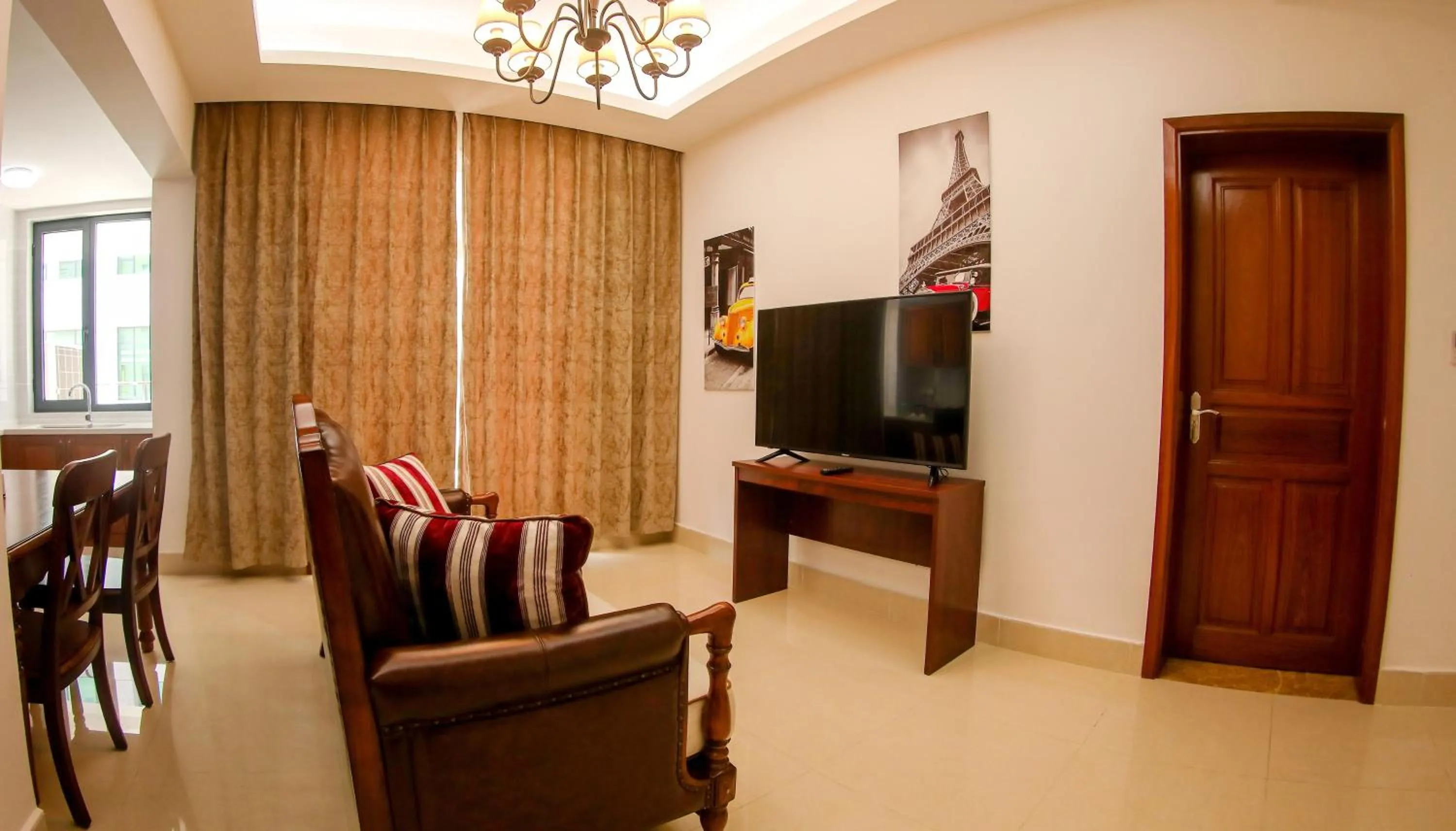 Living room in Lark Hotel