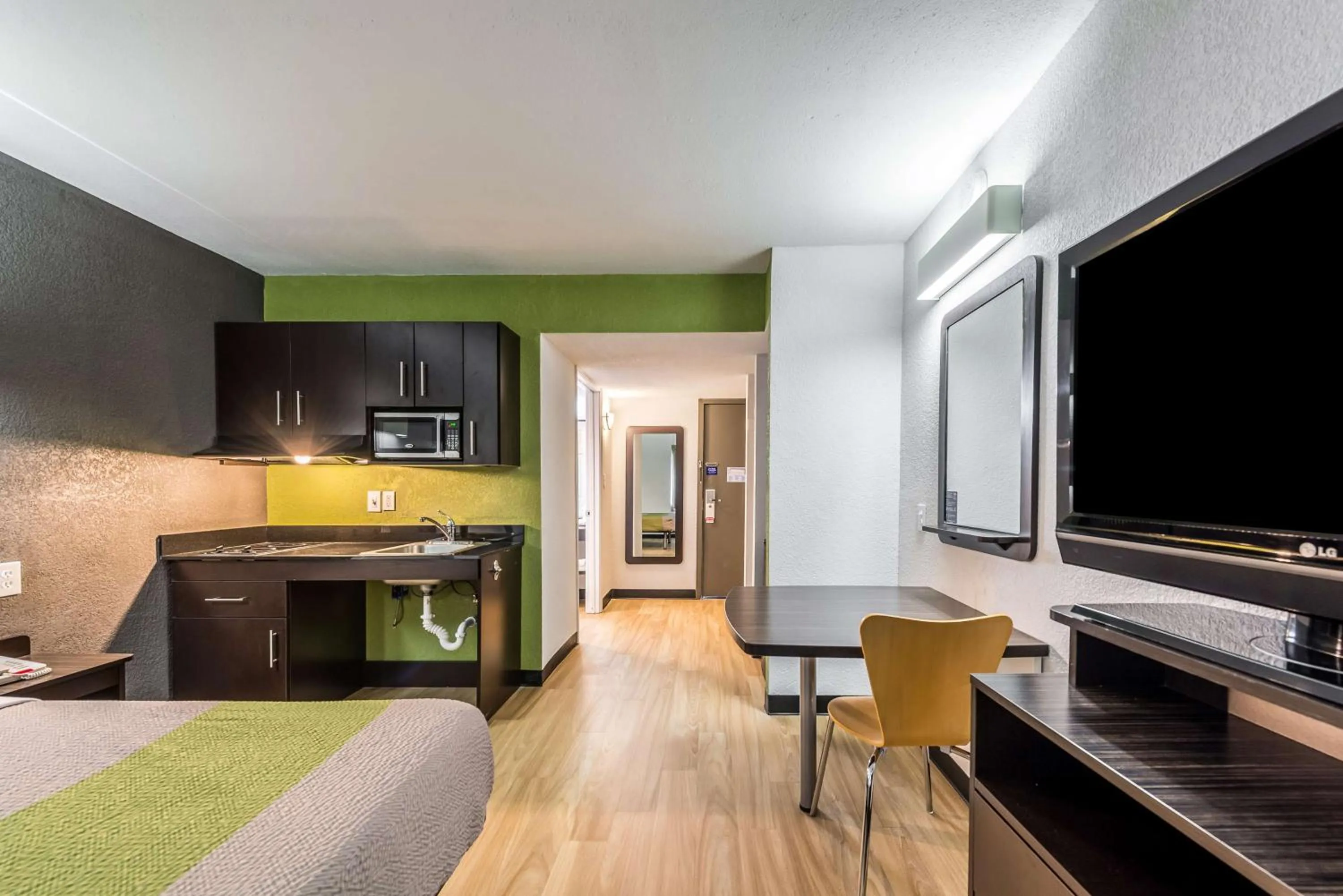 Kitchen or kitchenette in Studio 6-Indianapolis, IN