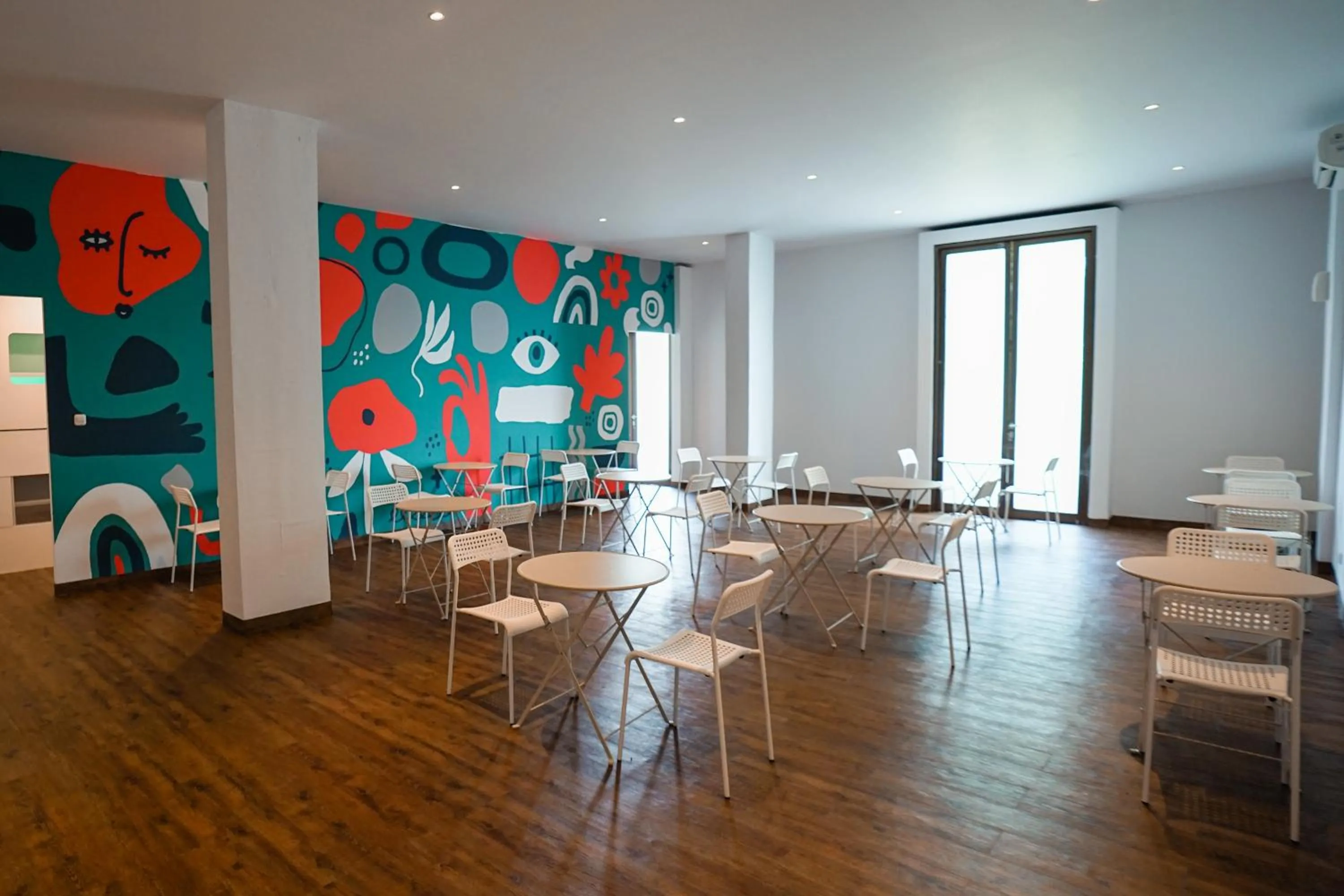 Area and facilities in Bobopod Juanda, Jakarta