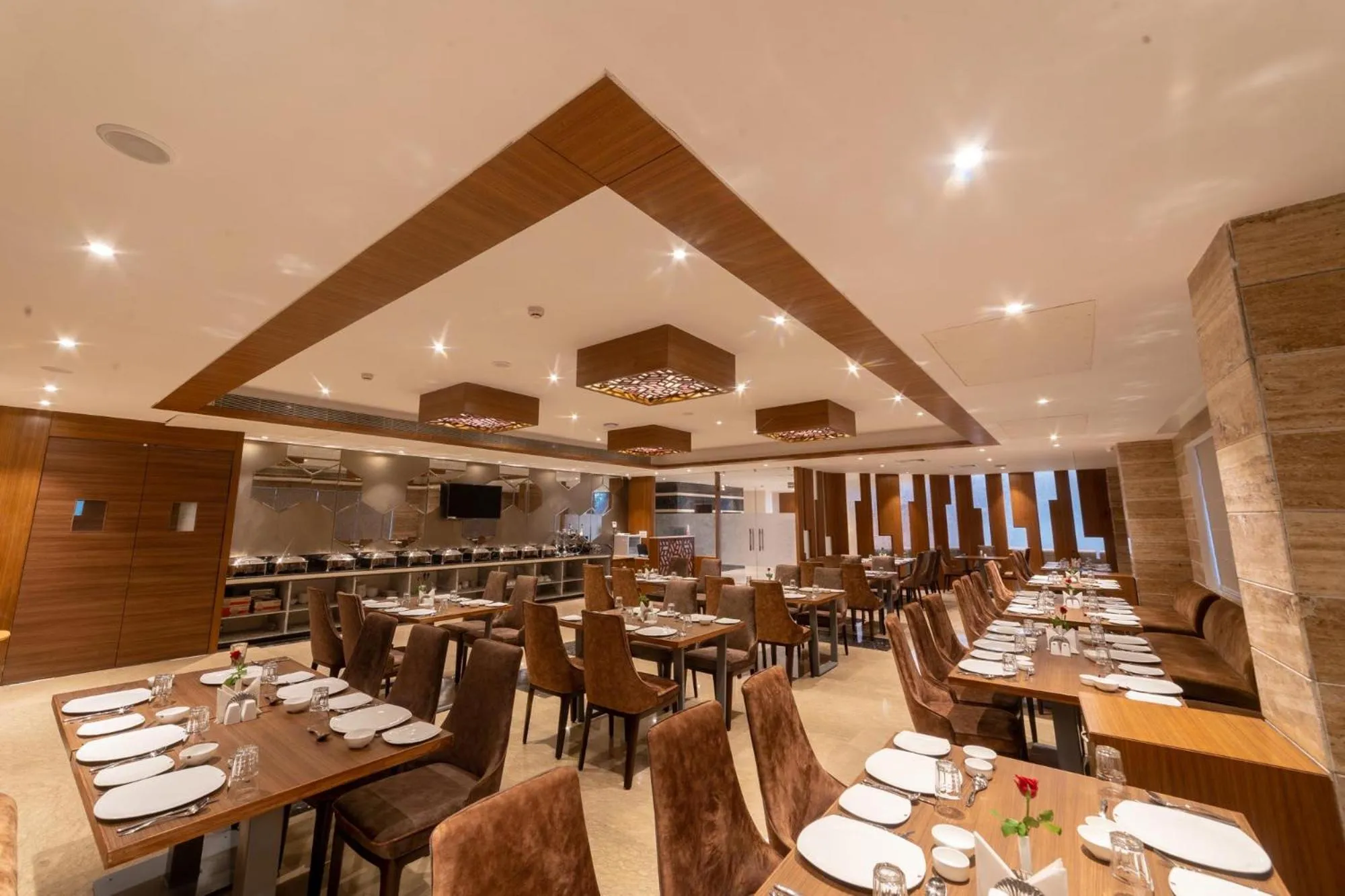 Restaurant/places to eat in Lords Inn Udaipur