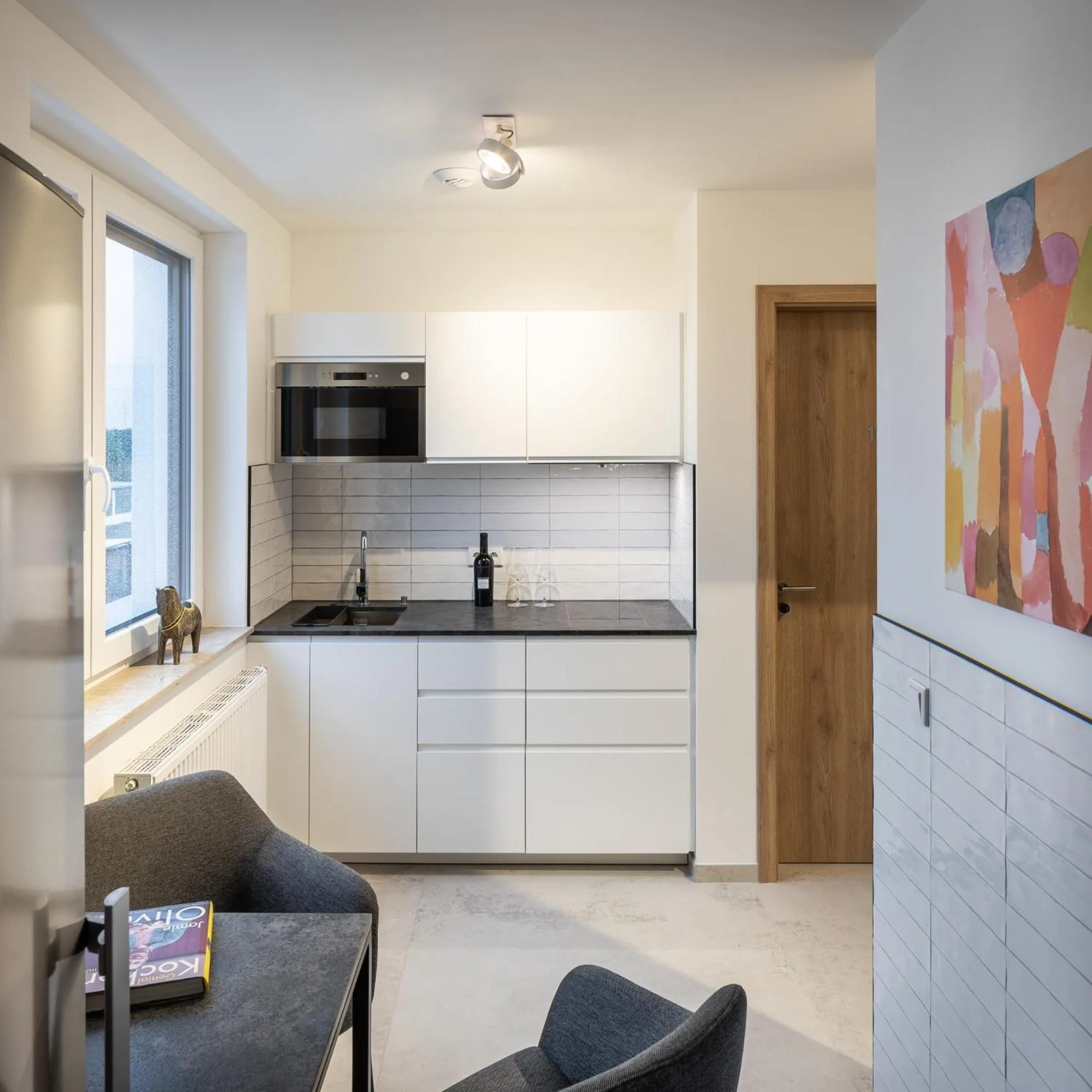 Kitchen or kitchenette in Home & Work