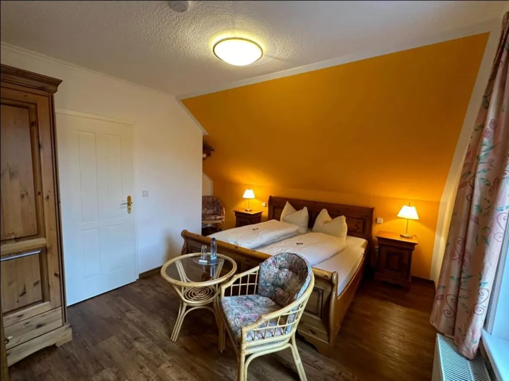 Bed in LandHotel Lönskrug