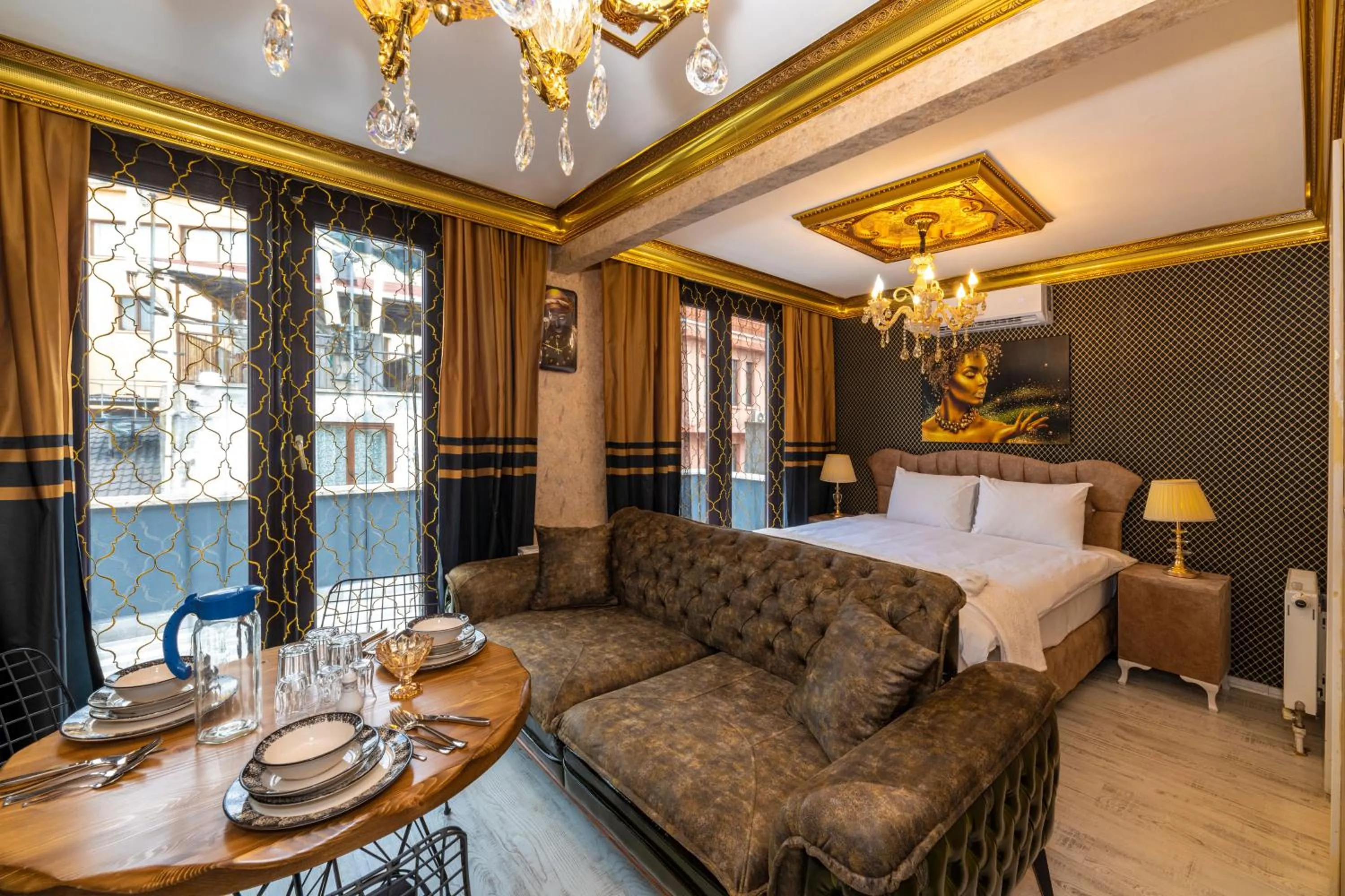 Seating area, Bed in Istanbul Taksim Residence Hotel By MESUT