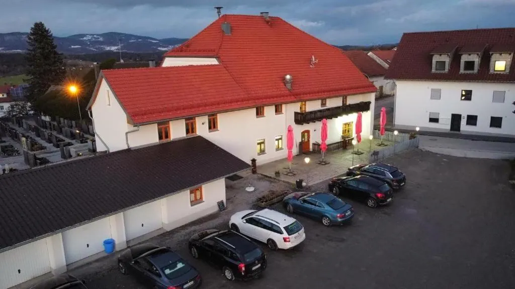 Property building in Zum Zacherwirt