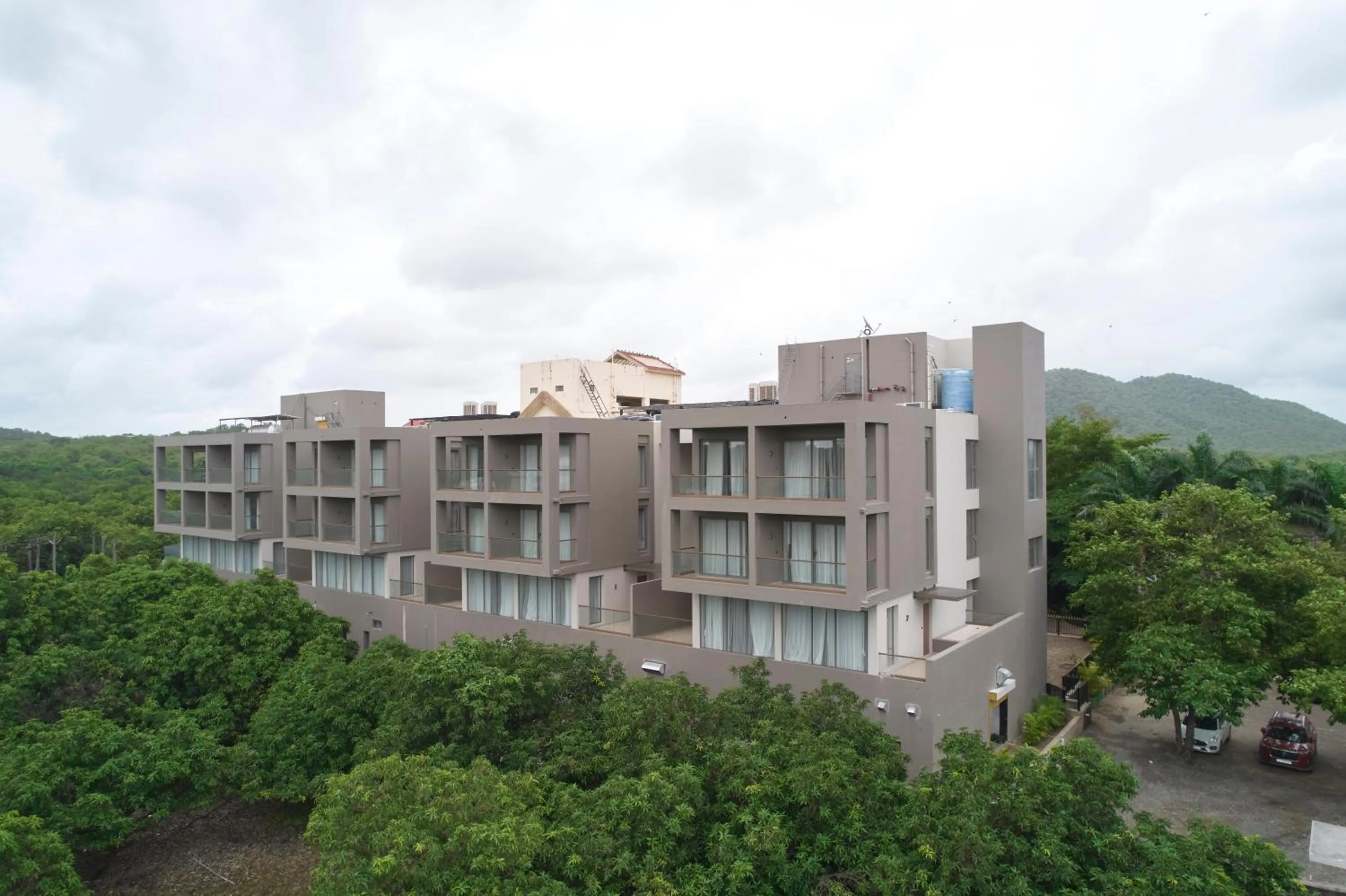 Property building in Sarovar Portico Sasangir