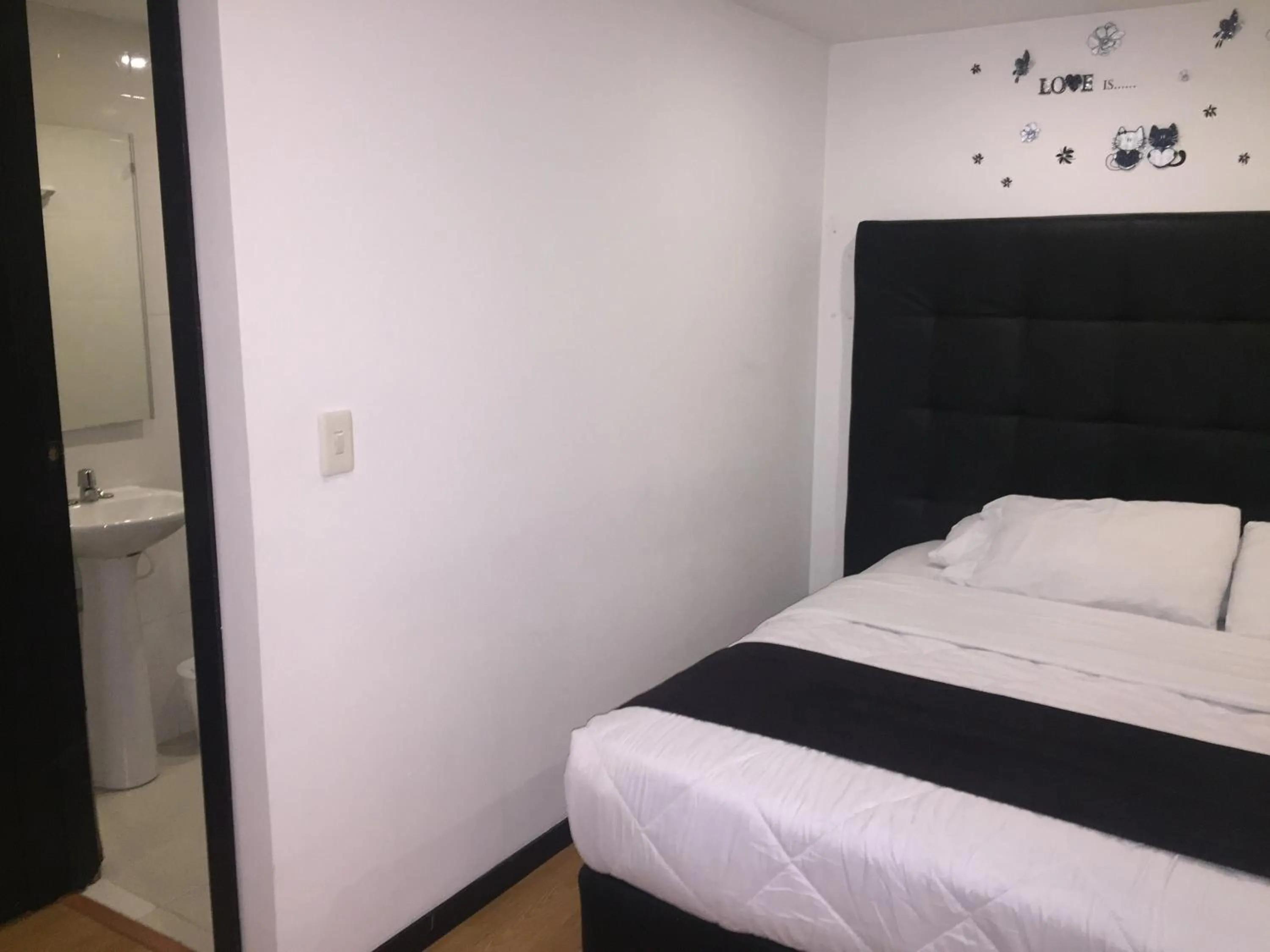 Bed in Hotel Montecarlo Boutique